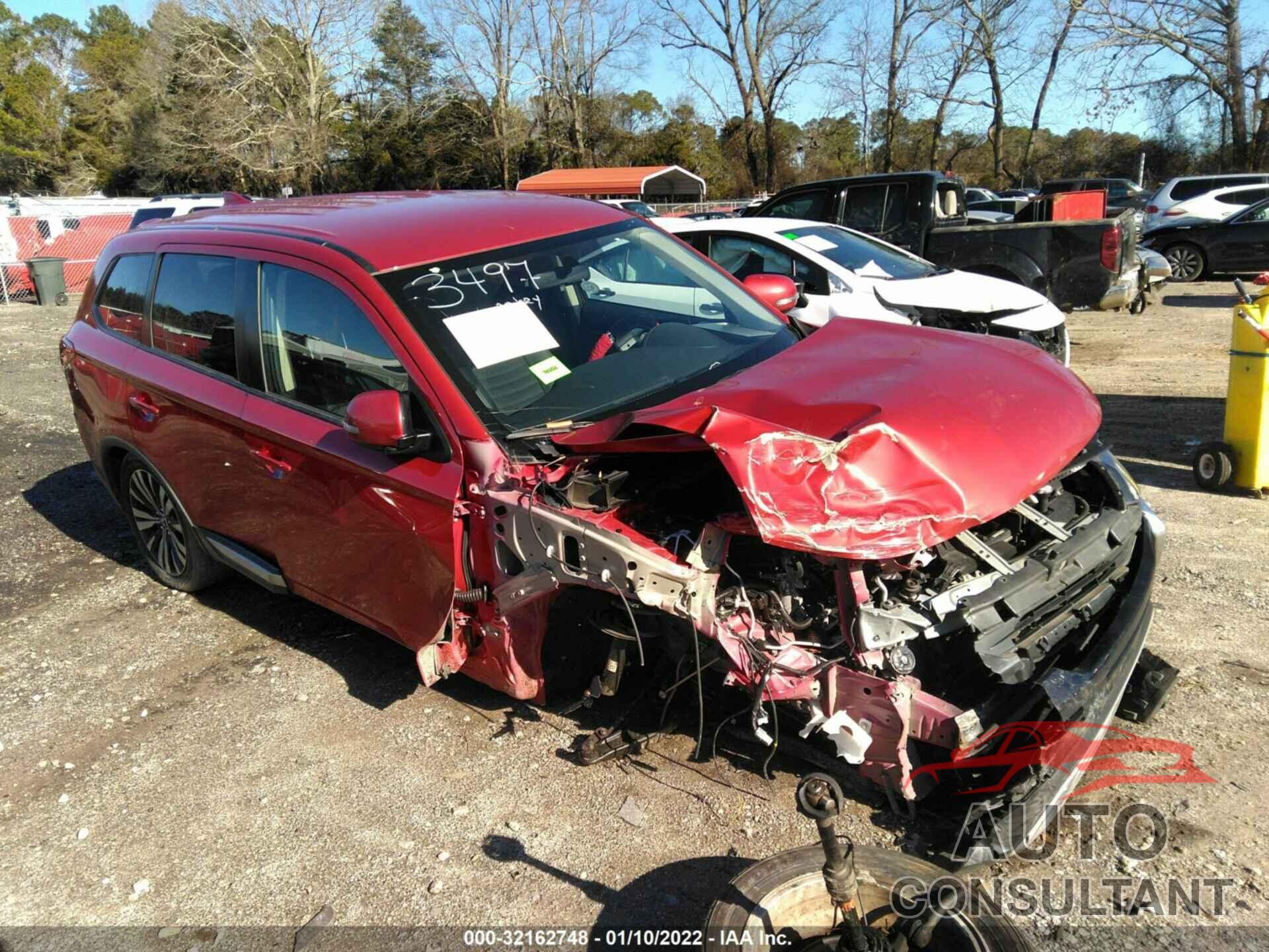 MITSUBISHI OUTLANDER 2019 - JA4AD3A35KZ013497