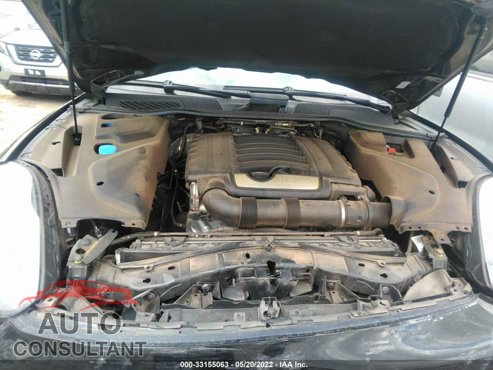 PORSCHE CAYENNE 2017 - WP1AA2A25HKA80195