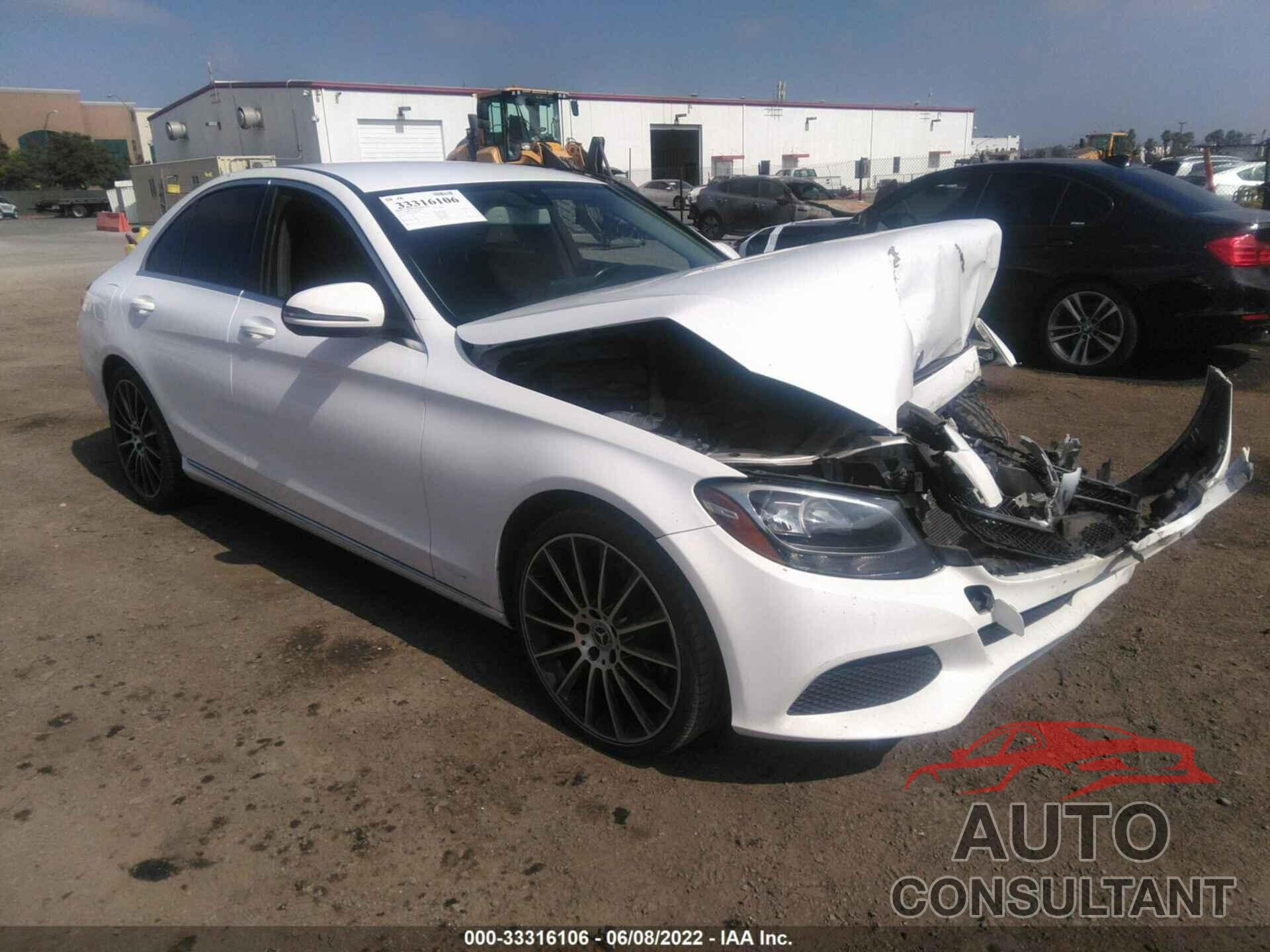 MERCEDES-BENZ C-CLASS 2016 - 55SWF4JB1GU099518