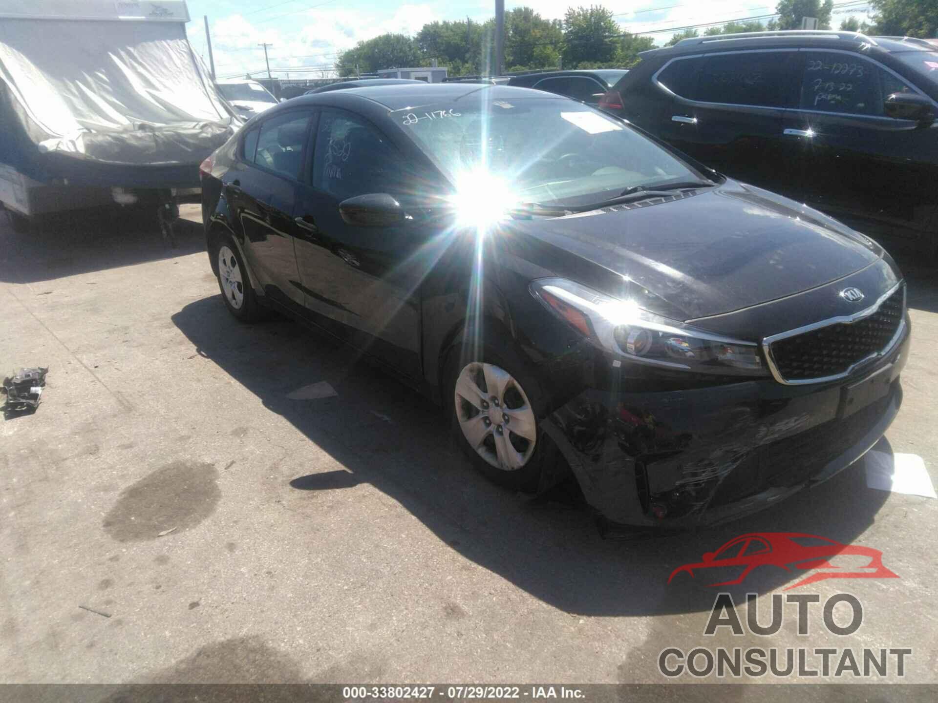 KIA FORTE 2018 - 3KPFL4A76JE211300