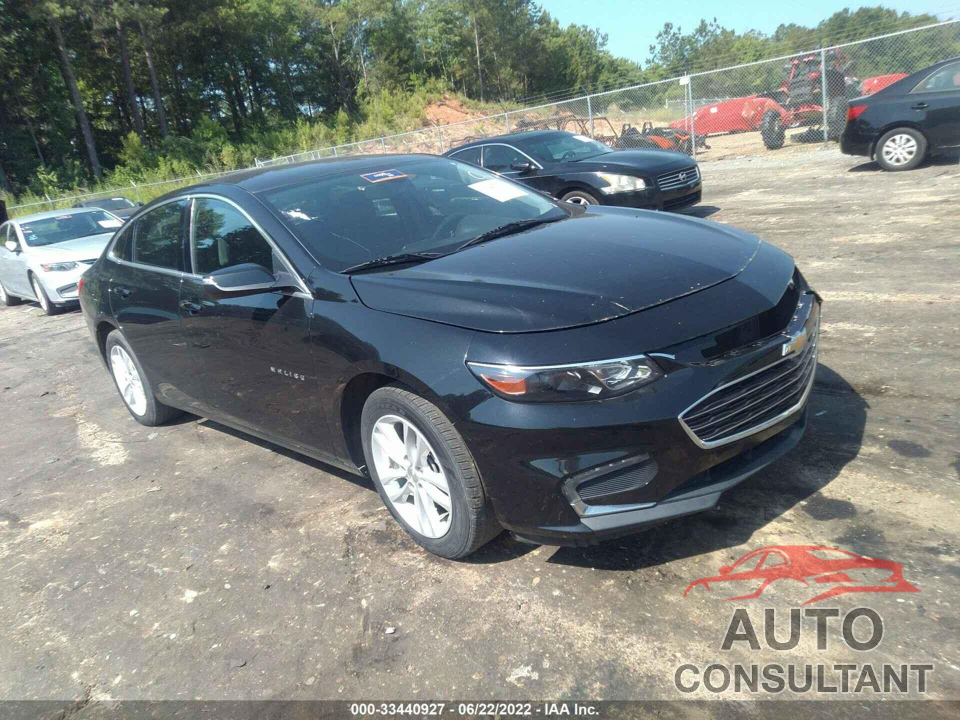 CHEVROLET MALIBU 2017 - 1G1ZE5ST8HF163798