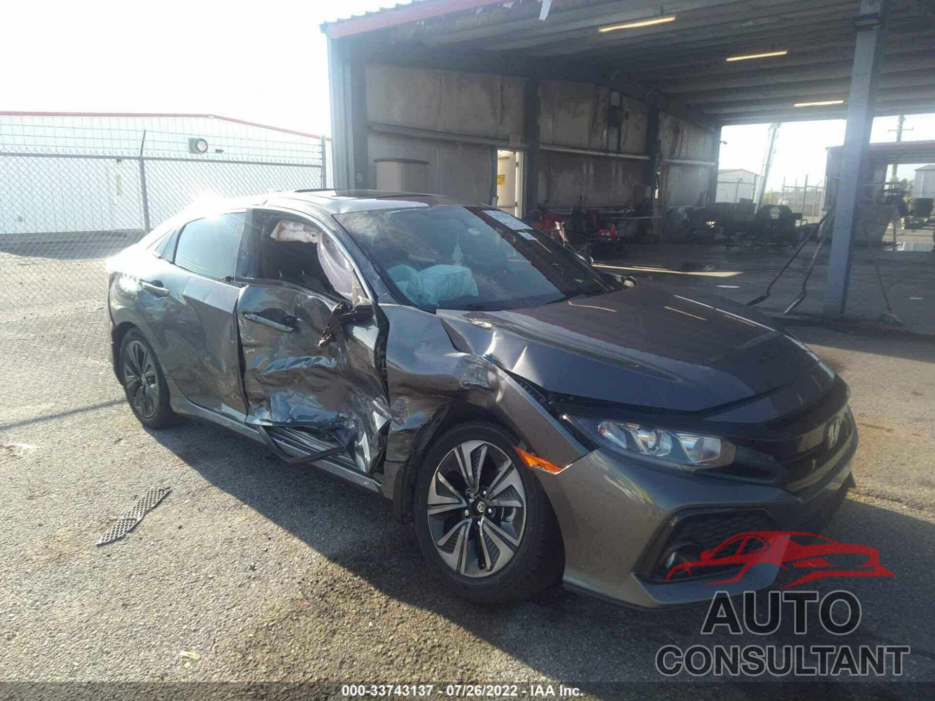 HONDA CIVIC HATCHBACK 2018 - SHHFK7H55JU222600