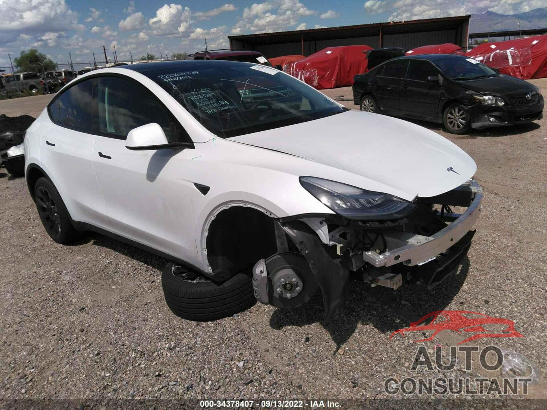 TESLA MODEL Y 2021 - 5YJYGDEE8MF271793