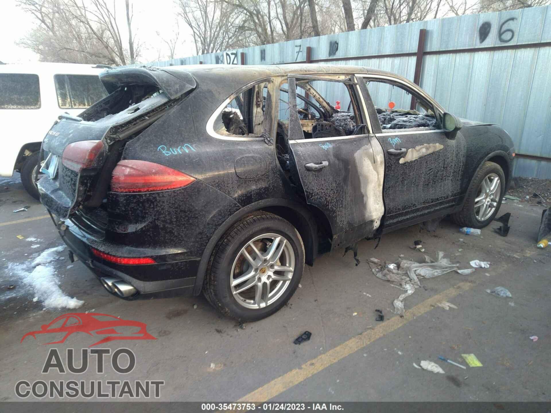 PORSCHE CAYENNE 2016 - WP1AB2A28GLA95554