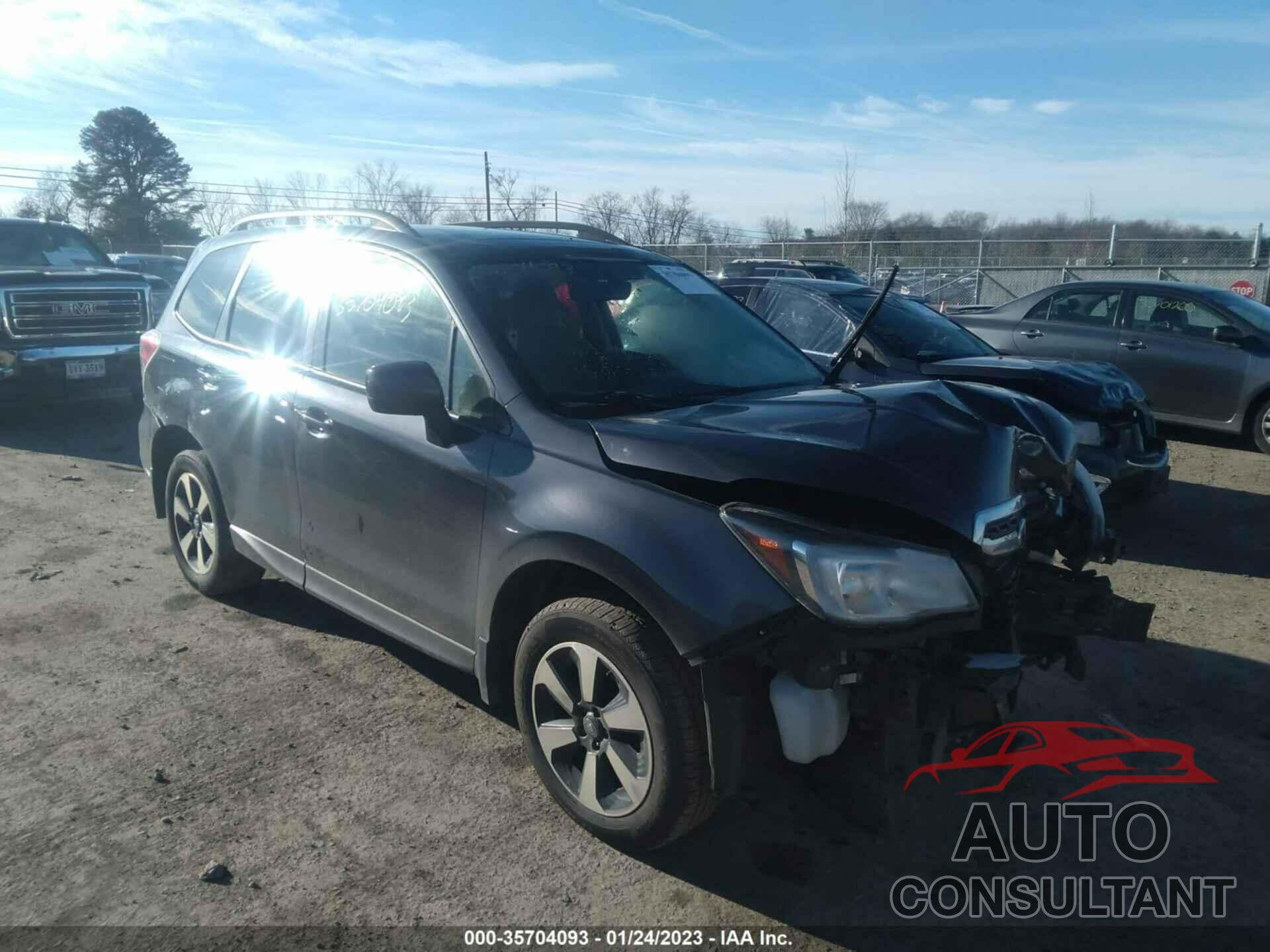 SUBARU FORESTER 2018 - JF2SJAEC3JH419687