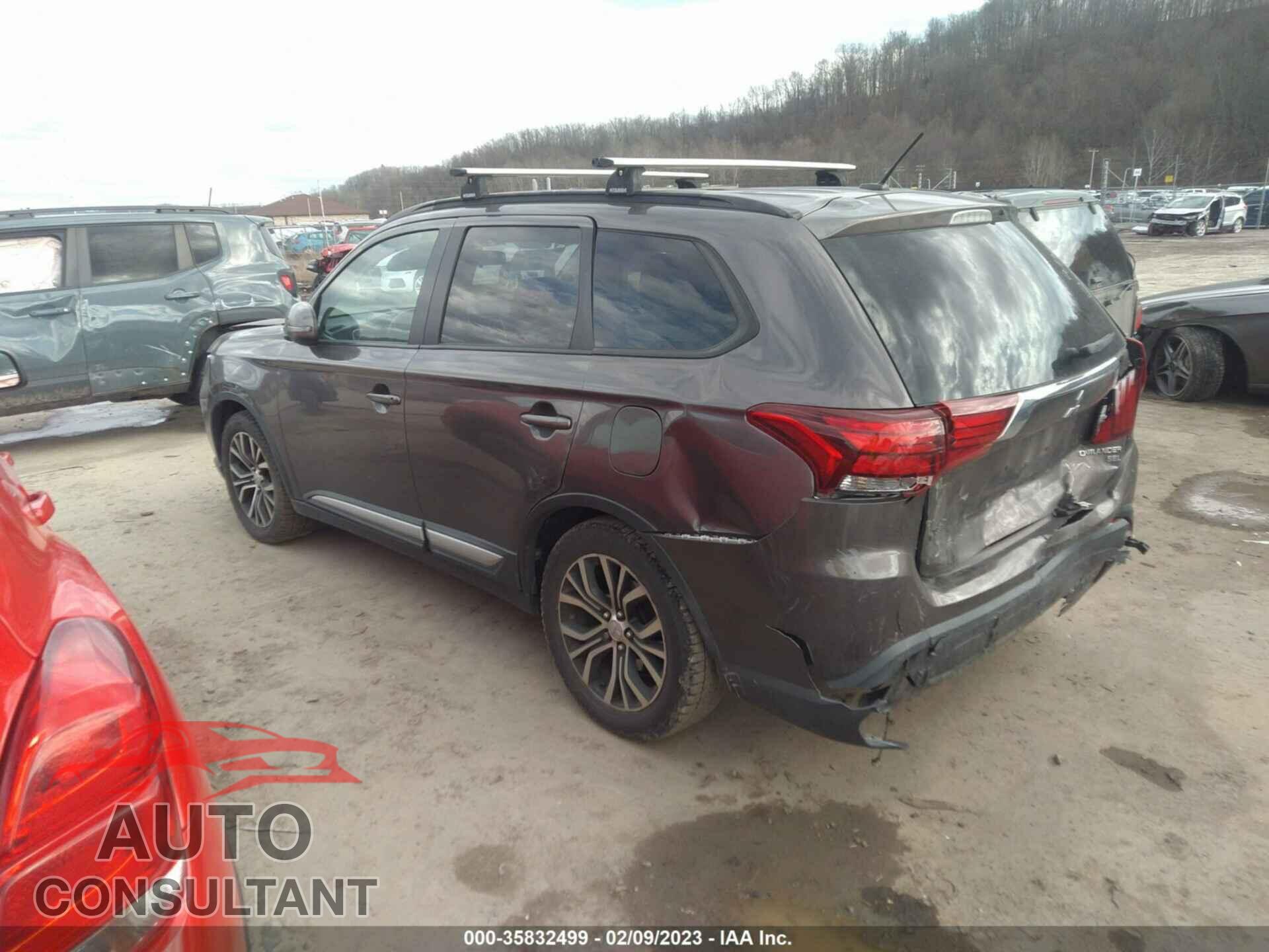MITSUBISHI OUTLANDER 2016 - JA4AD3A33GZ006992