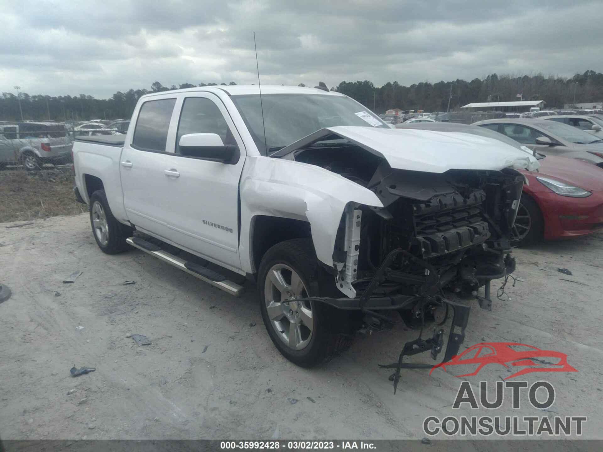 CHEVROLET SILVERADO 1500 2018 - 3GCPCREC0JG378250