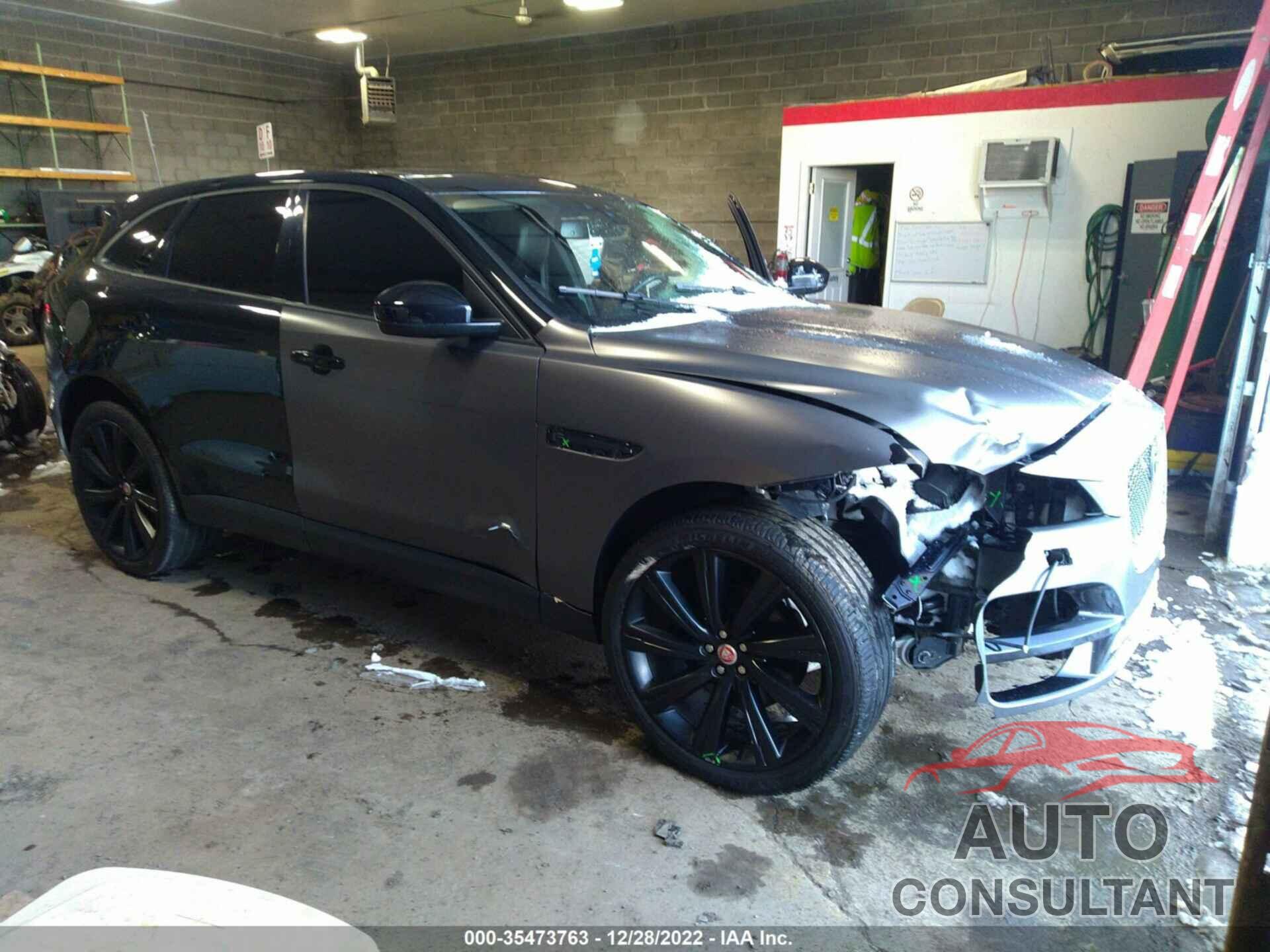 JAGUAR F-PACE 2017 - SADCK2BV9HA076628