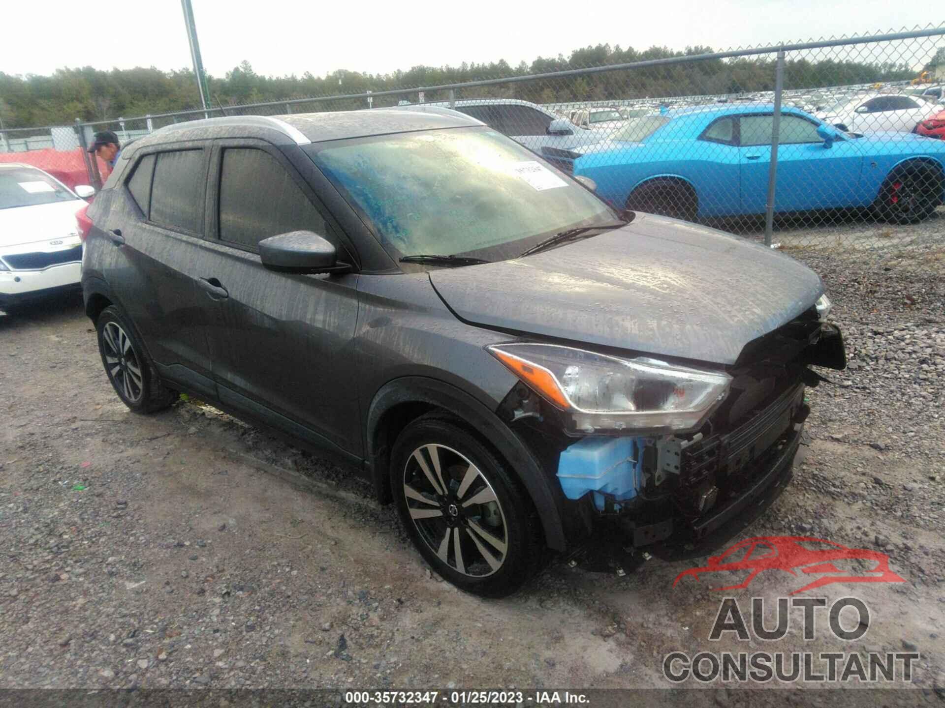 NISSAN KICKS 2018 - 3N1CP5CU2JL519417