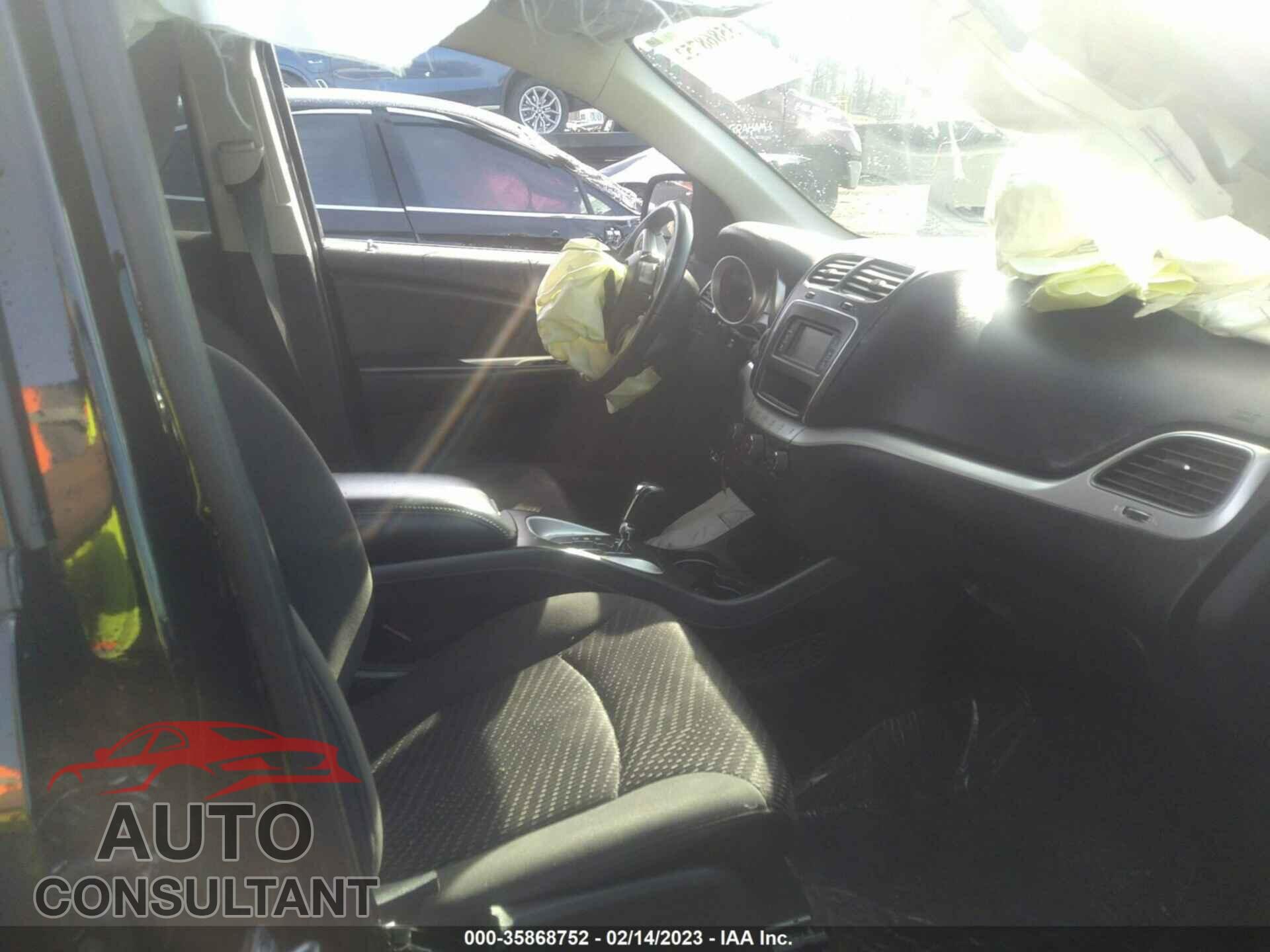 DODGE JOURNEY 2018 - 3C4PDCAB4JT243576