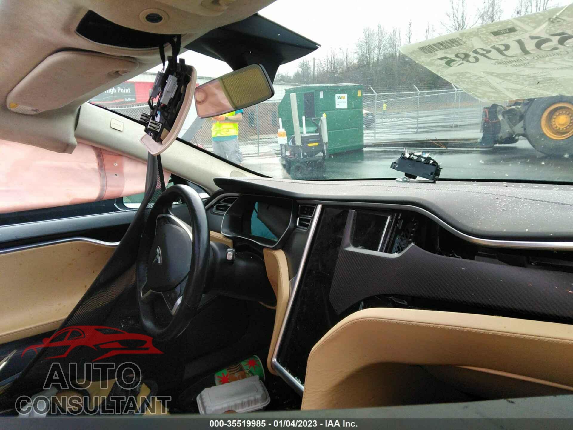 TESLA MODEL S 2017 - 5YJSA1E24HF207297