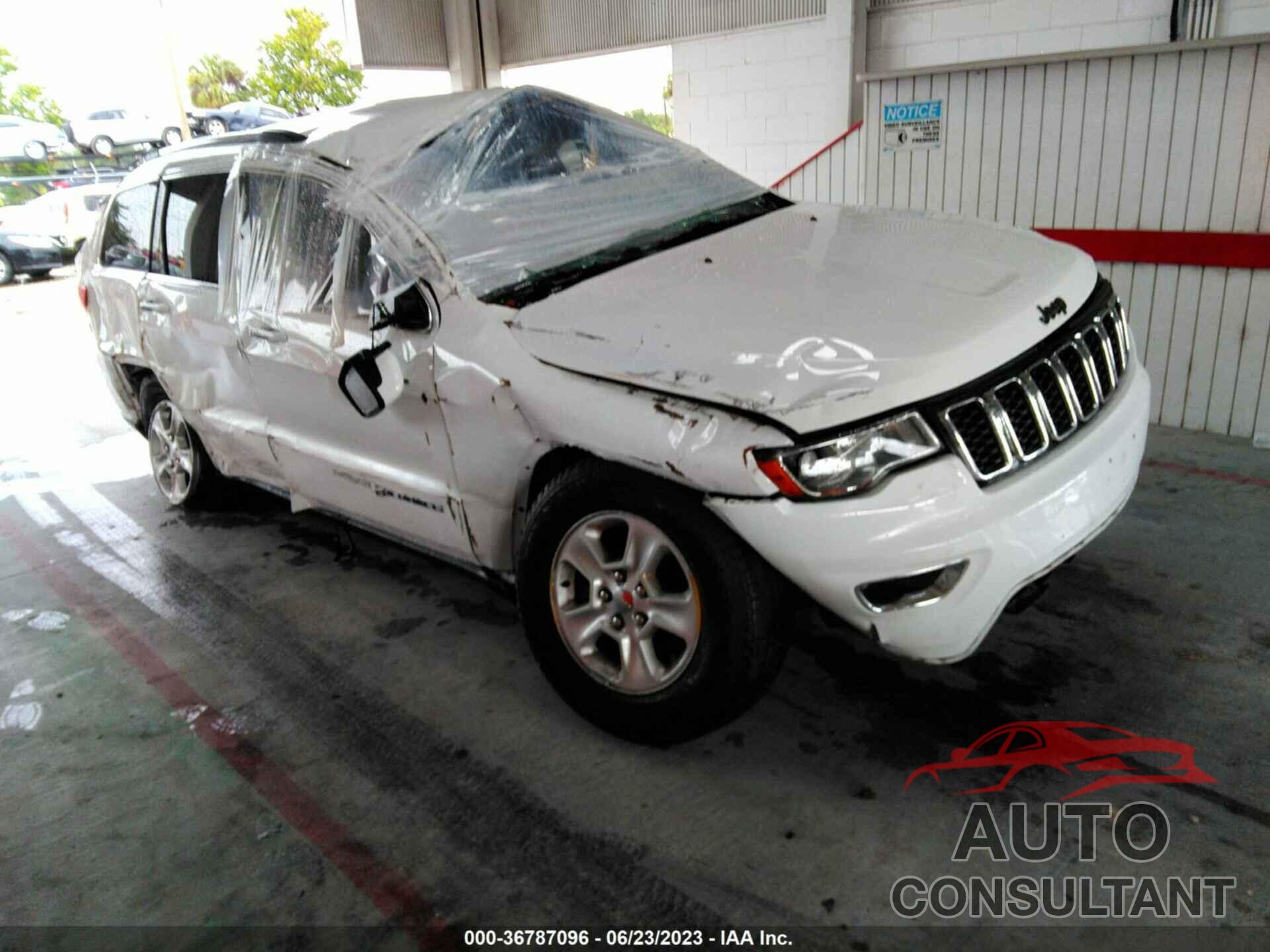 JEEP GRAND CHEROKEE 2017 - 1C4RJEAG1HC685813
