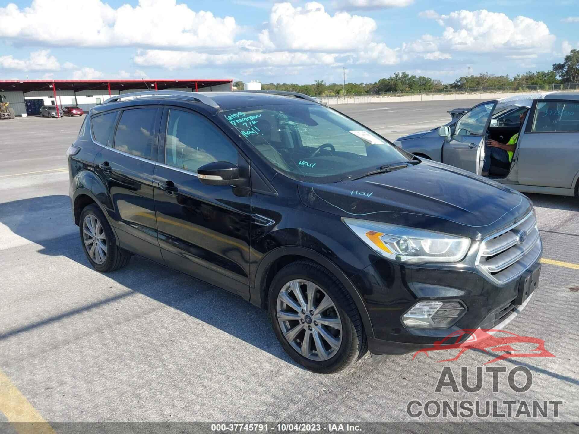 FORD ESCAPE 2017 - 1FMCU0JDXHUC92825