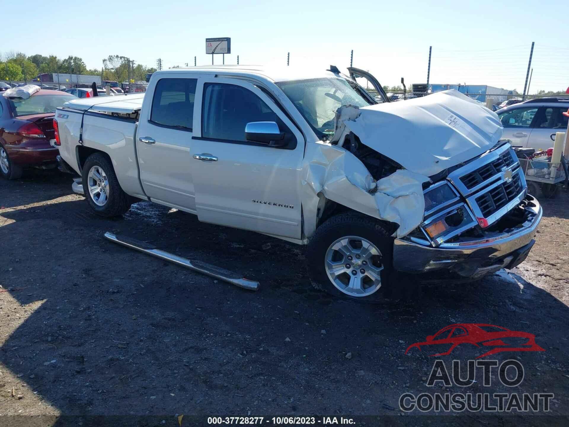 CHEVROLET SILVERADO 1500 2015 - 3GCUKRECXFG151385