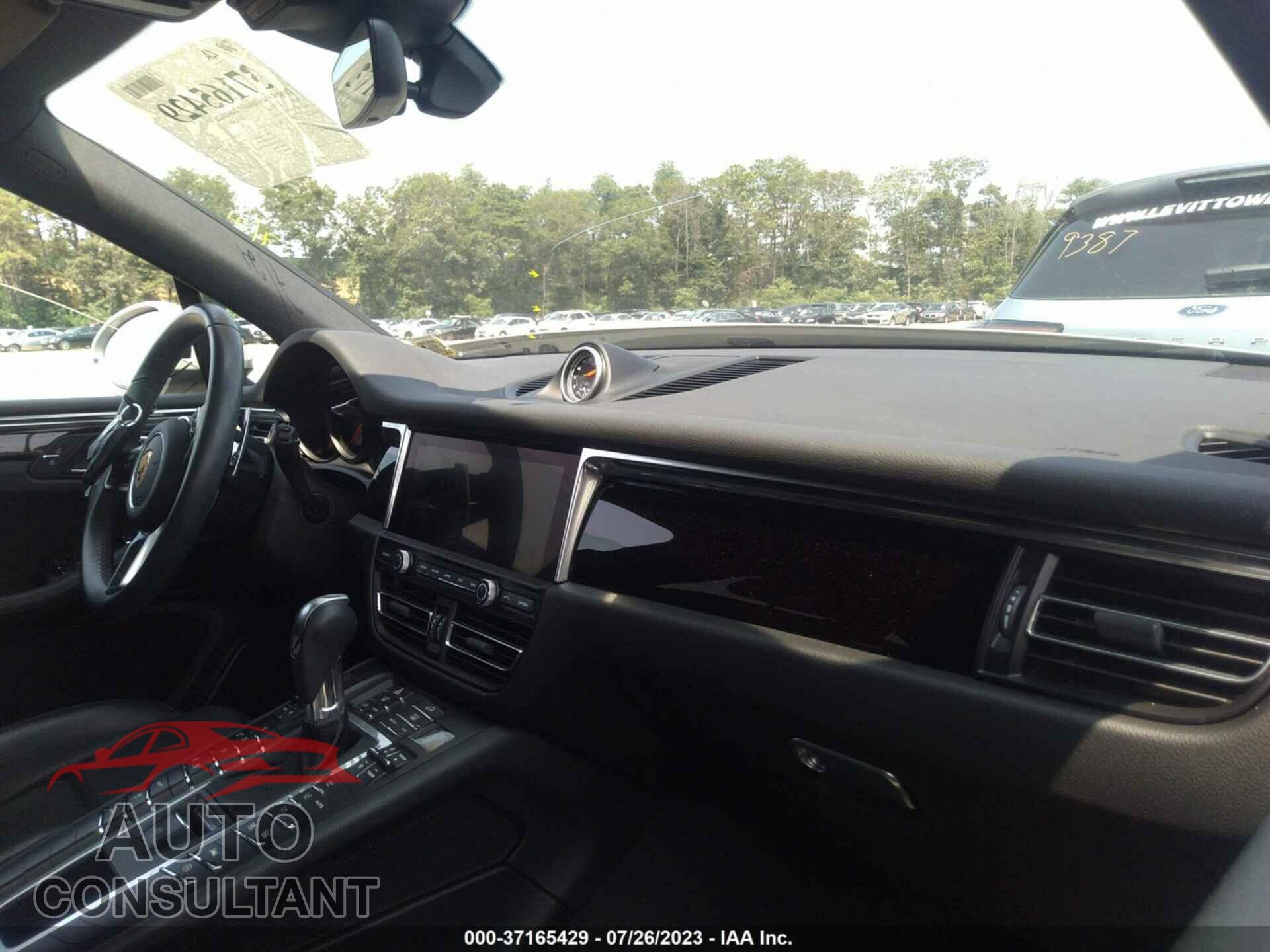 PORSCHE MACAN 2021 - WP1AB2A53MLB38736