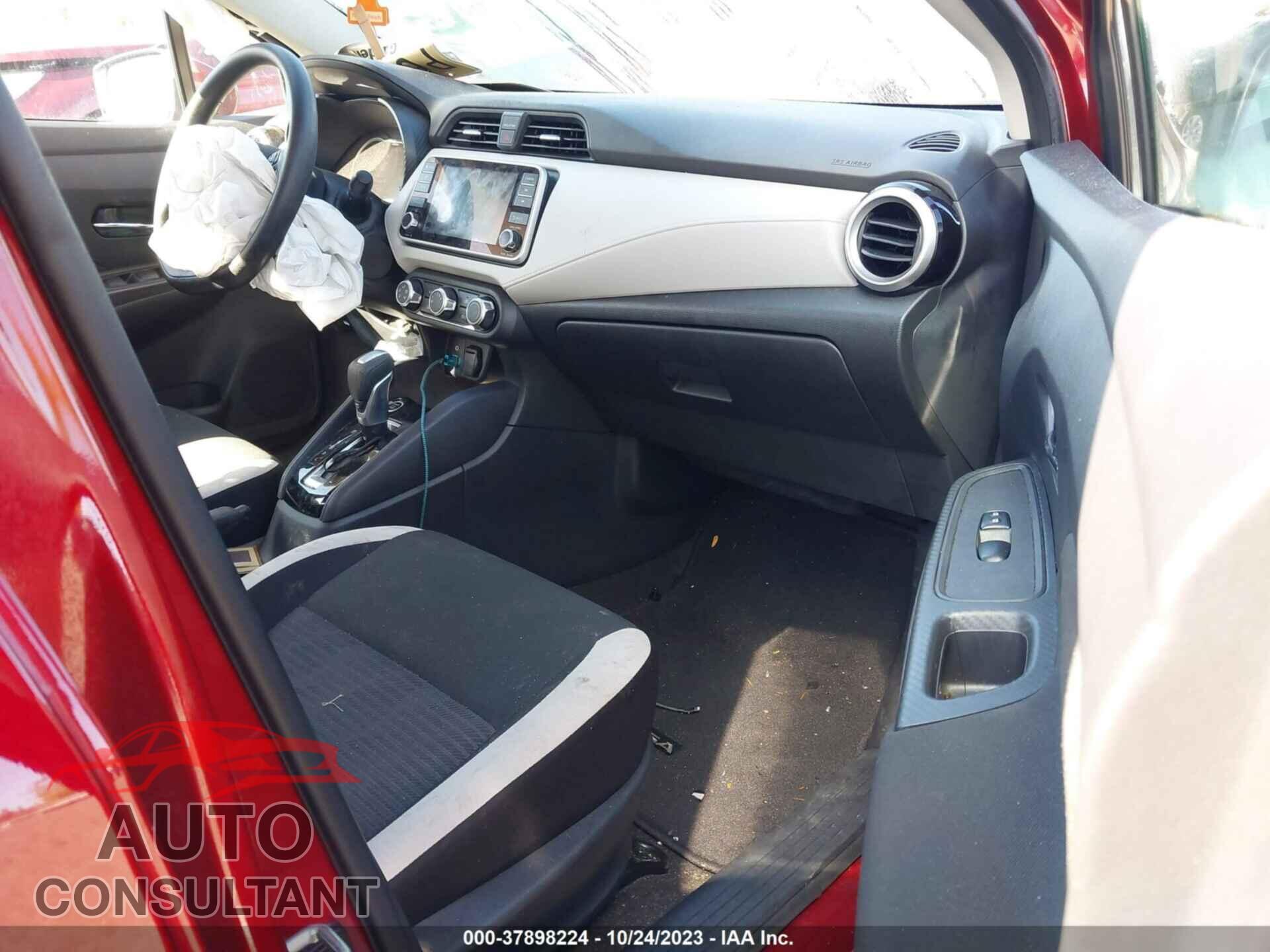 NISSAN VERSA 2021 - 3N1CN8EVXML924183