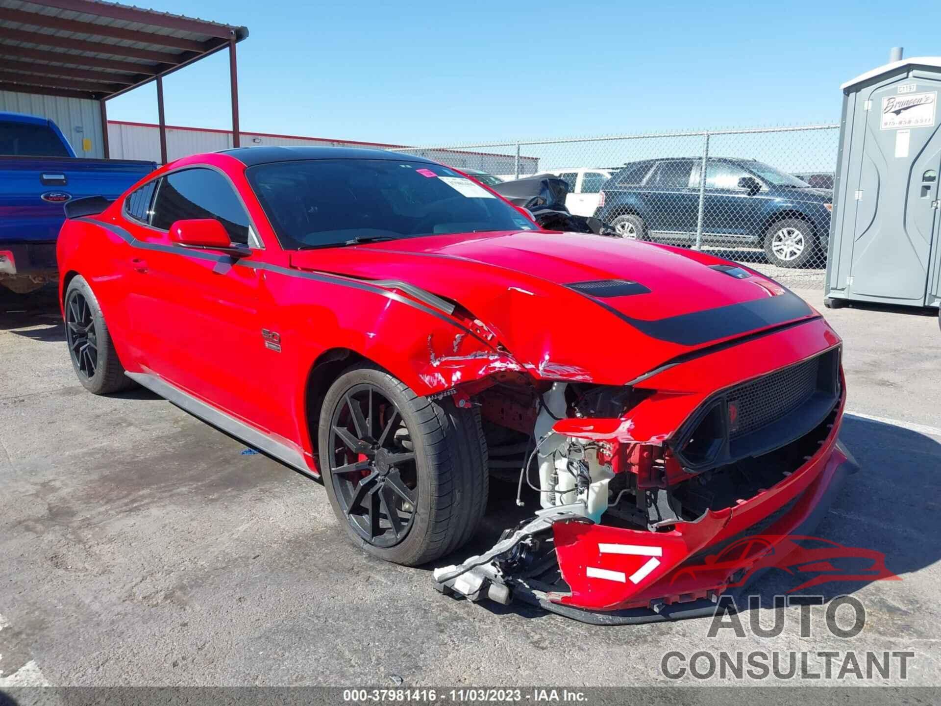 FORD MUSTANG 2019 - 1FA6P8CF9K5166663