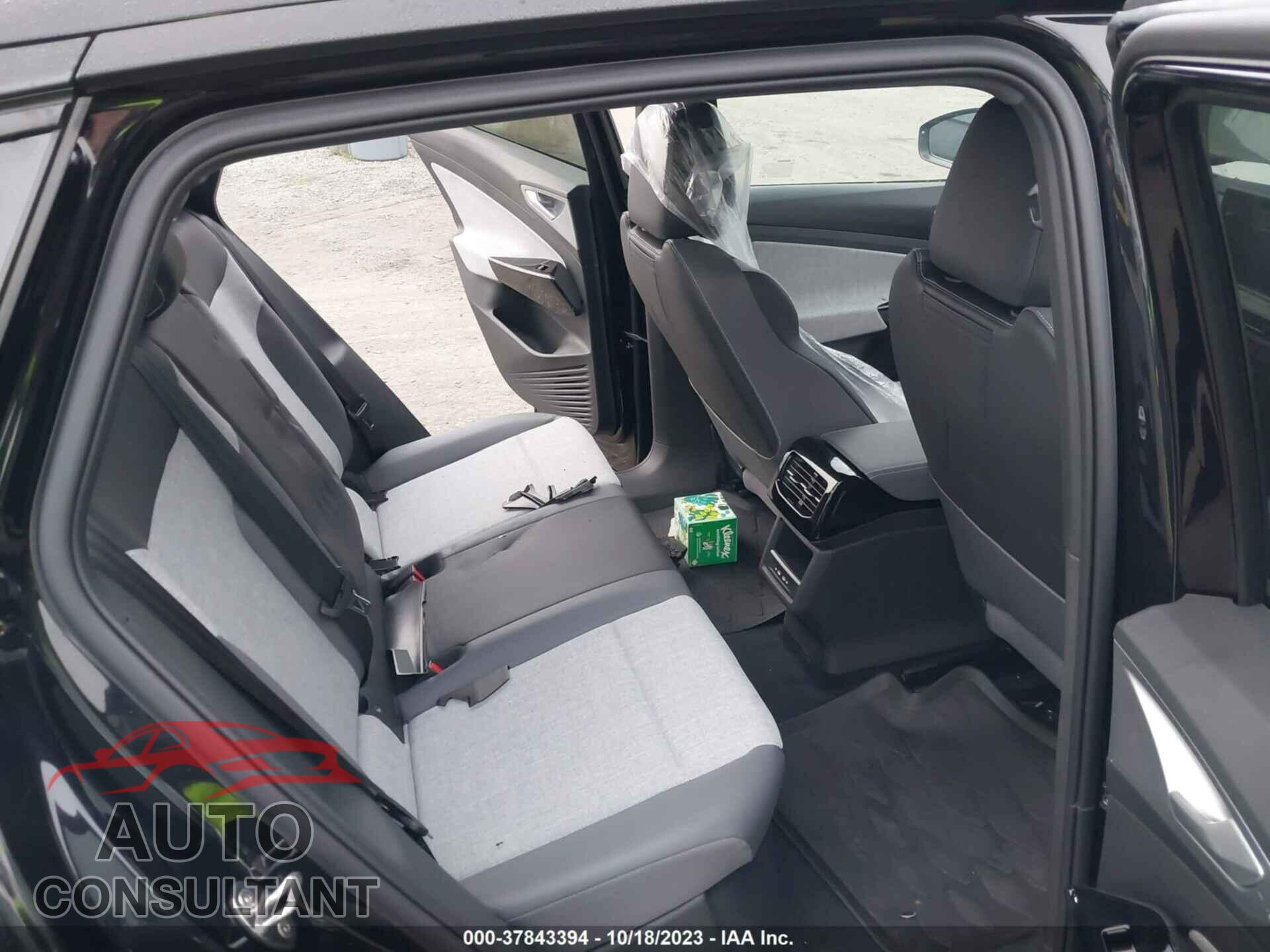 VOLKSWAGEN ID.4 2023 - 1V2CMPE85PC044706