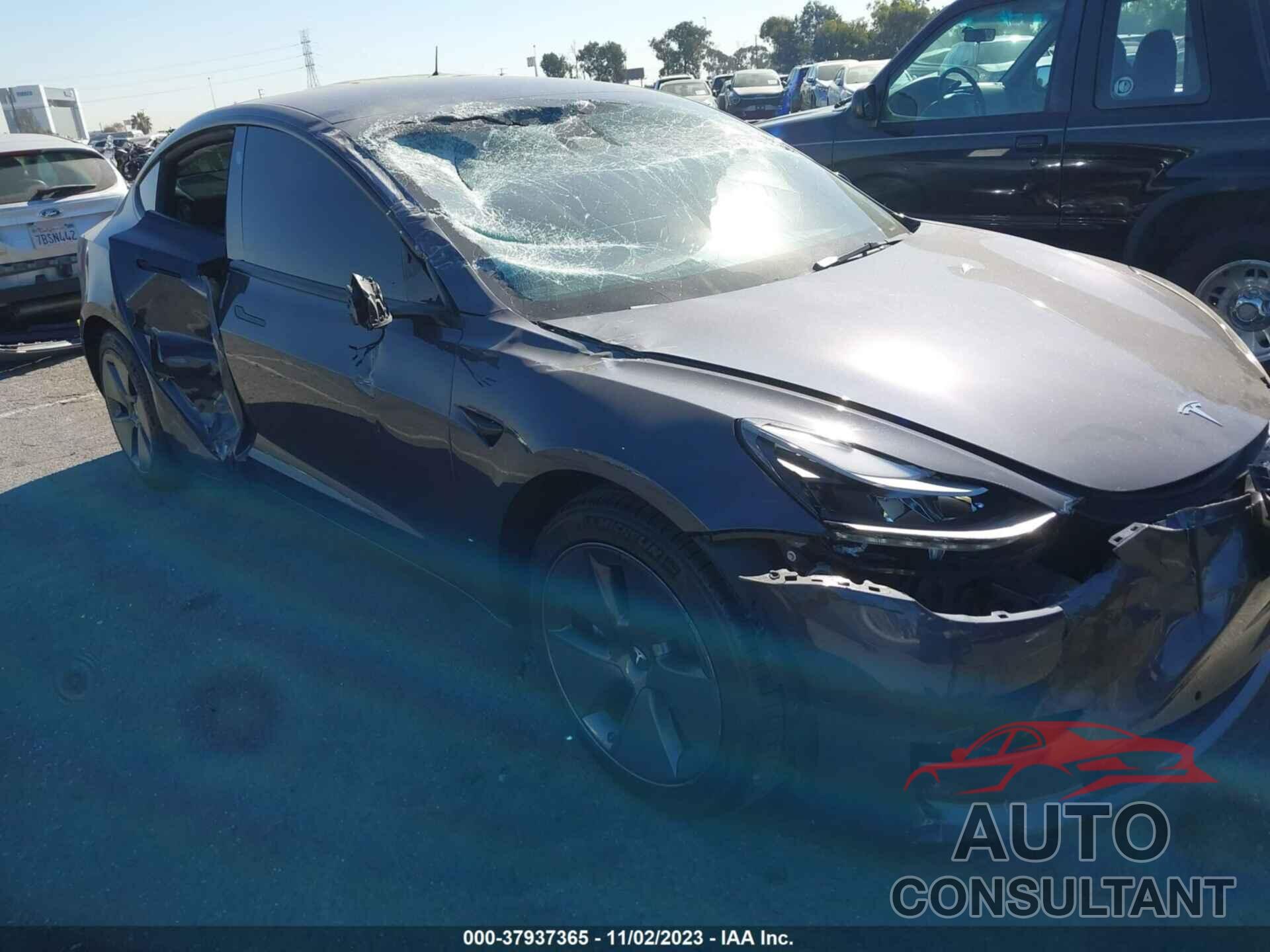 TESLA MODEL 3 2022 - 5YJ3E1EAXNF211933