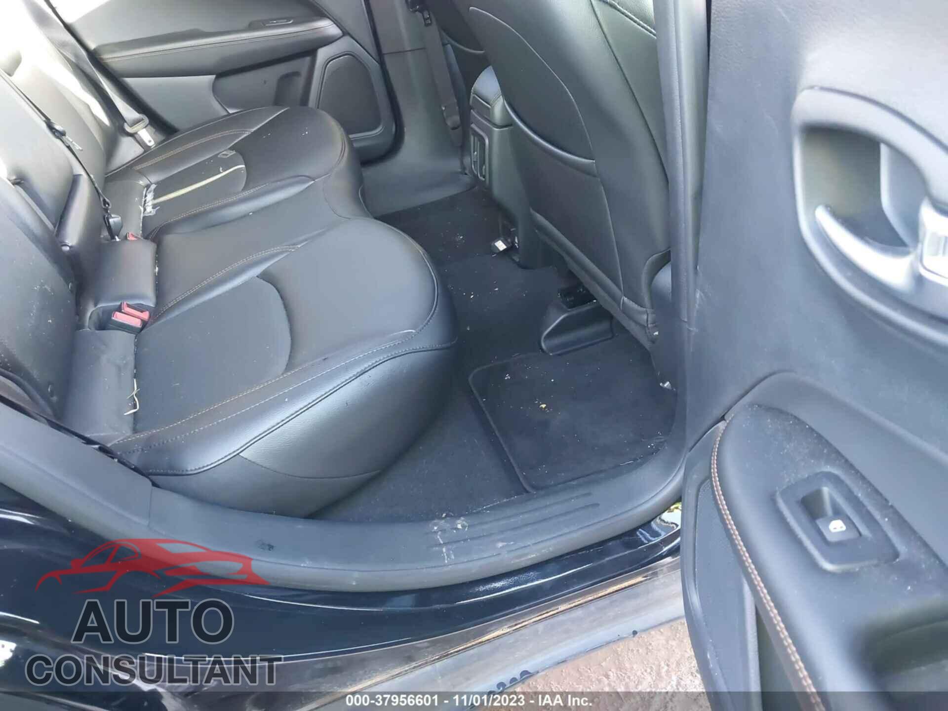 JEEP COMPASS 2020 - 3C4NJDCB9LT212023