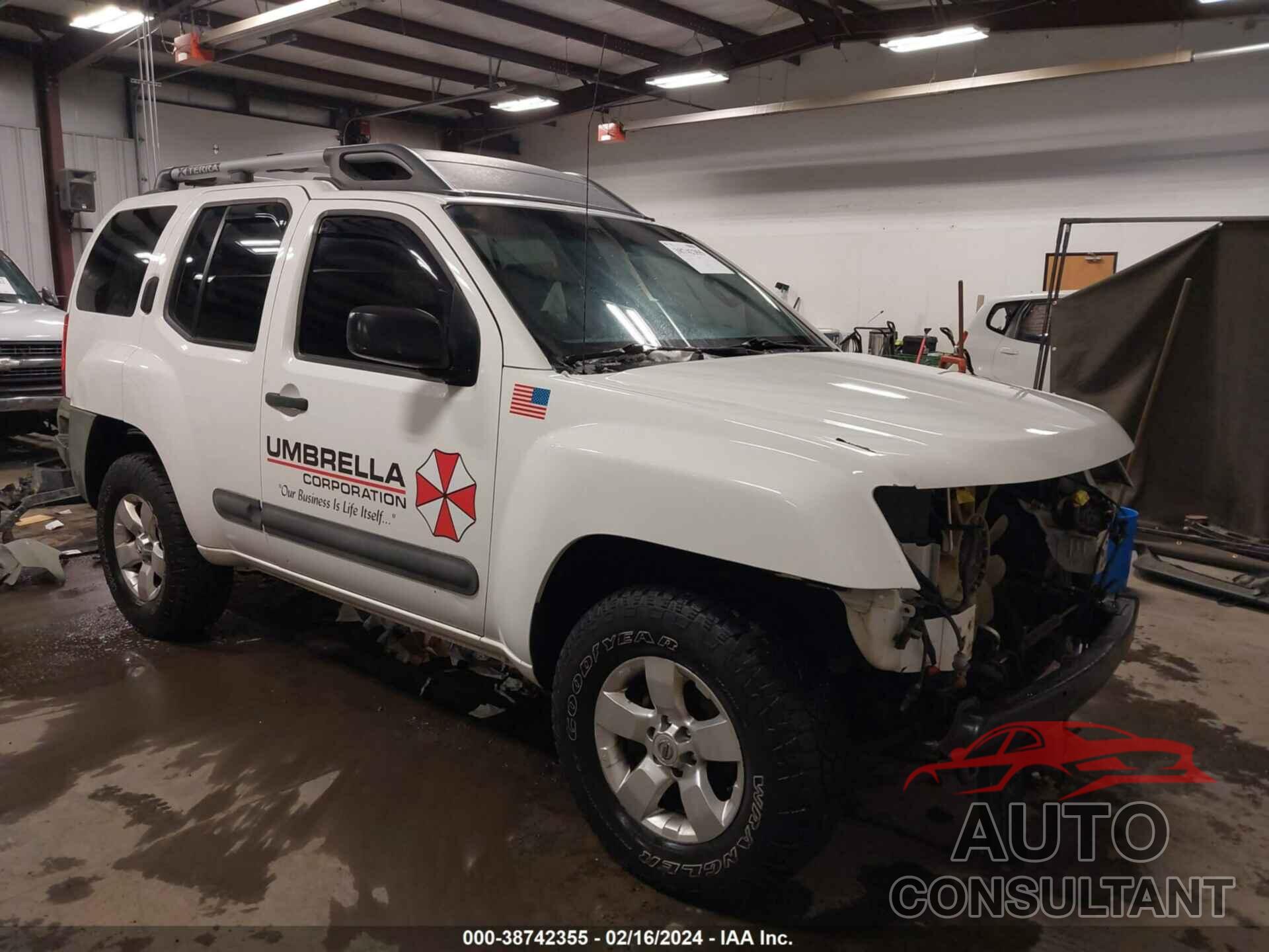 NISSAN XTERRA 2013 - 5N1AN0NW7DN810572