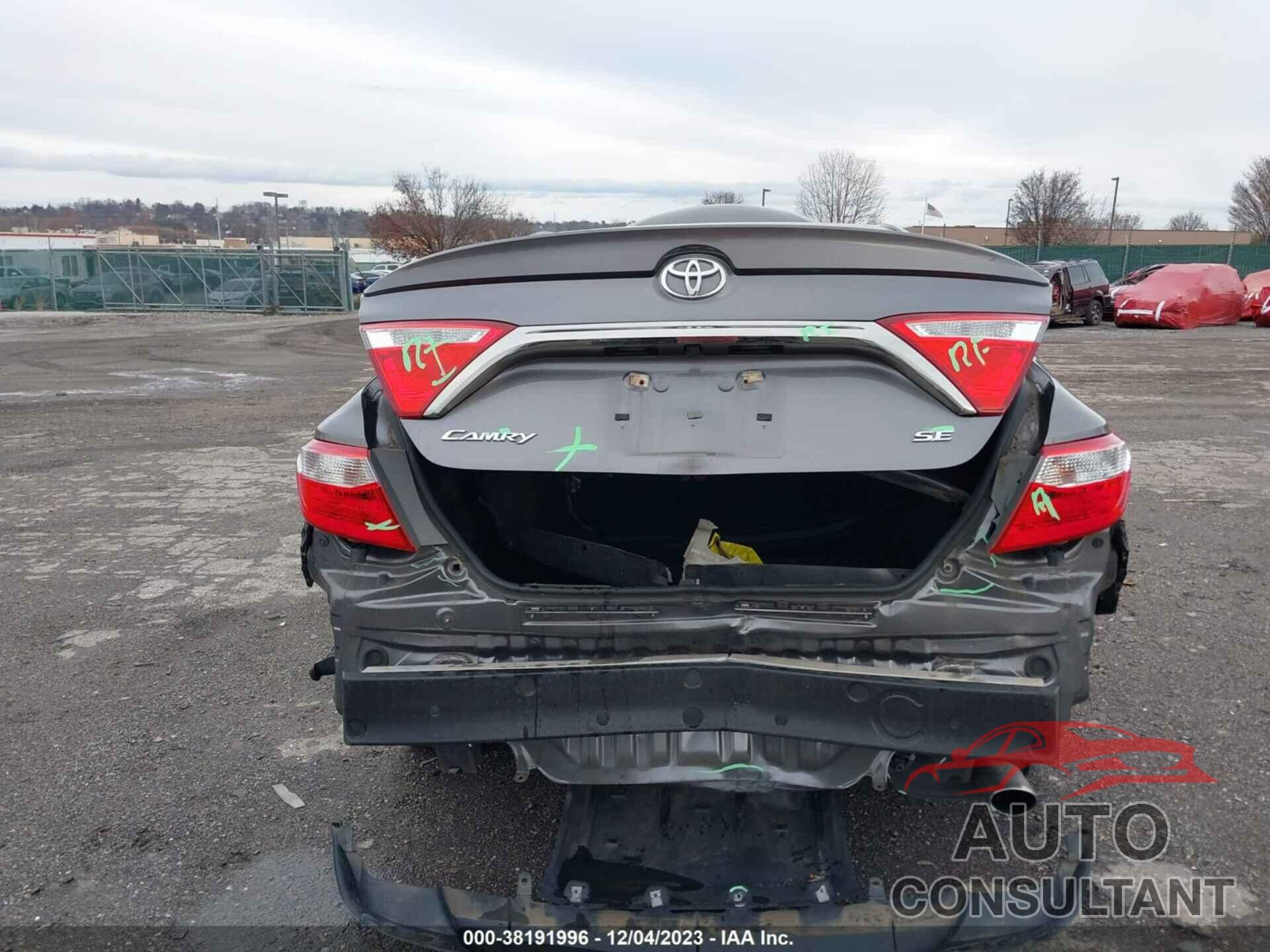 TOYOTA CAMRY 2016 - 4T1BF1FK5GU132448