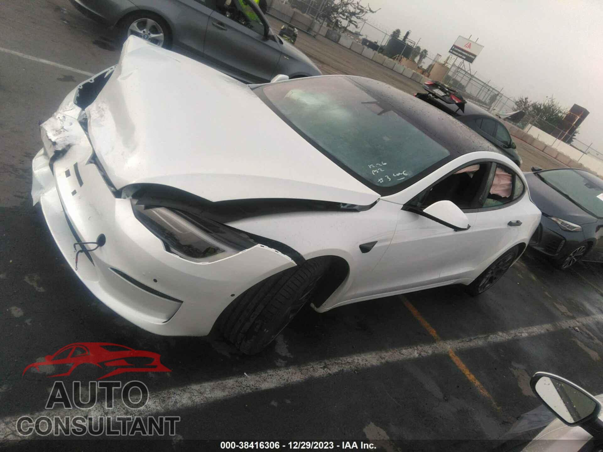 TESLA MODEL S 2022 - 5YJSA1E53NF474873