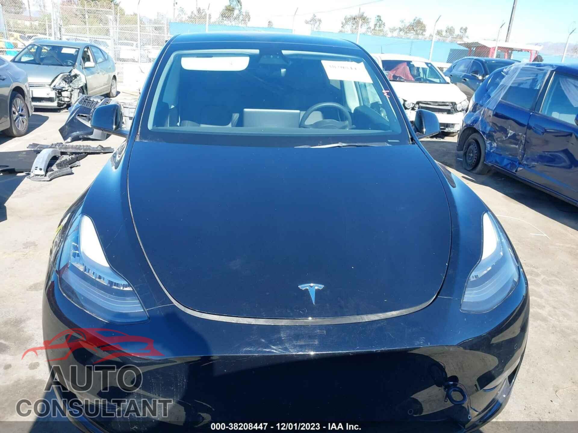 TESLA MODEL Y 2021 - 5YJYGDEE6MF179727