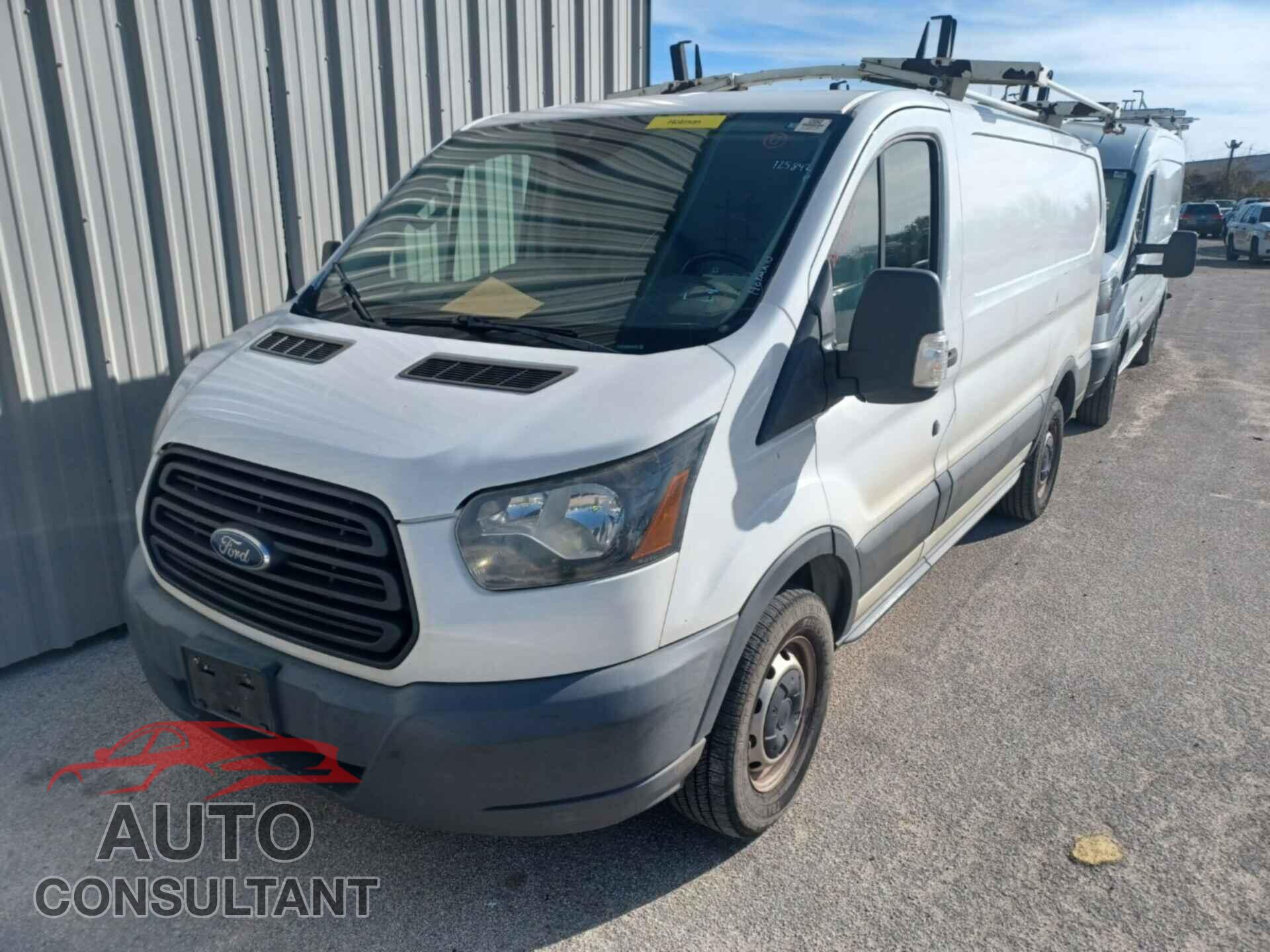 FORD TRANSIT-250 2017 - 1FTYR1YM2HKB33235