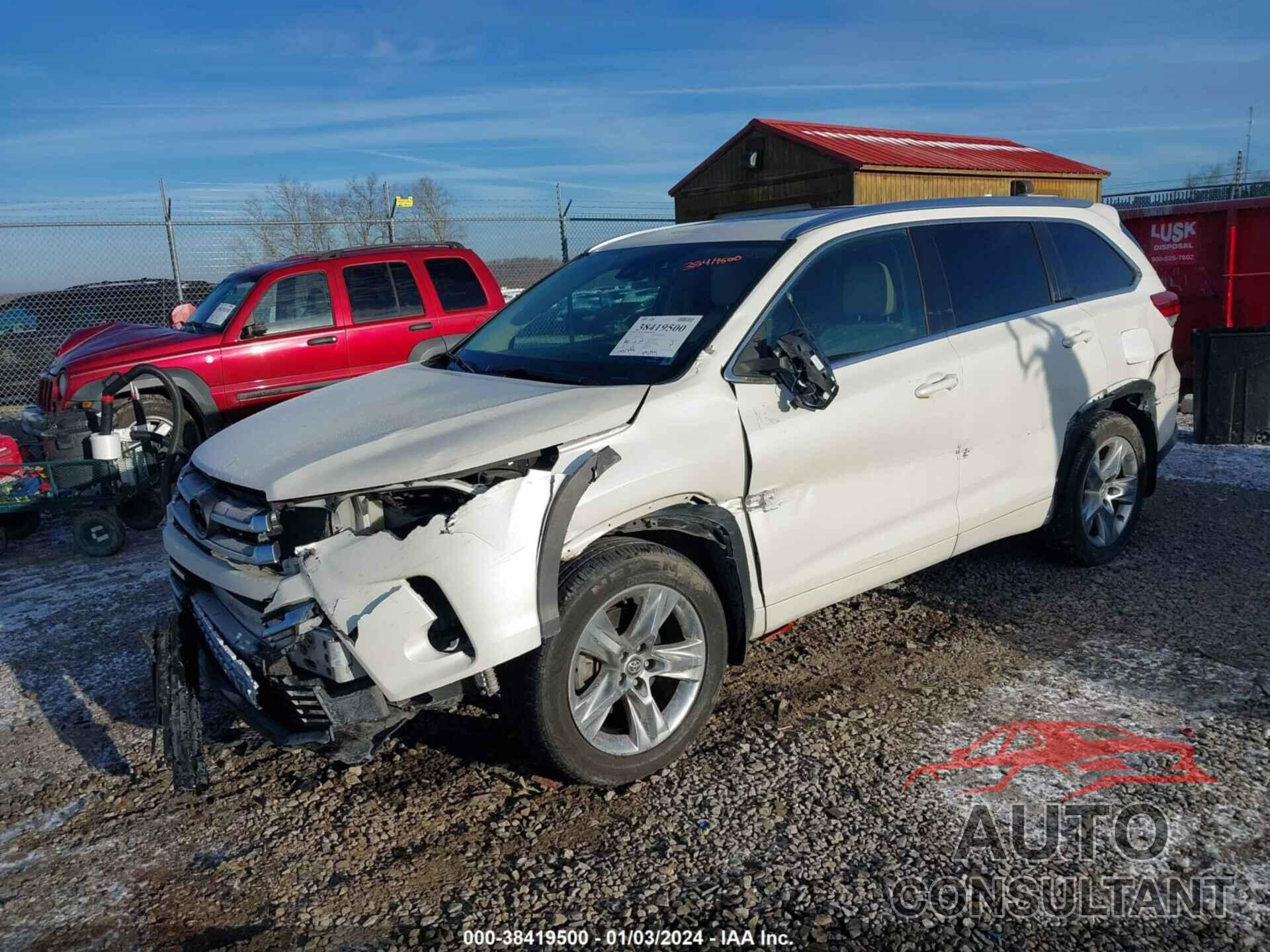 TOYOTA HIGHLANDER 2019 - 5TDDZRFH4KS927706