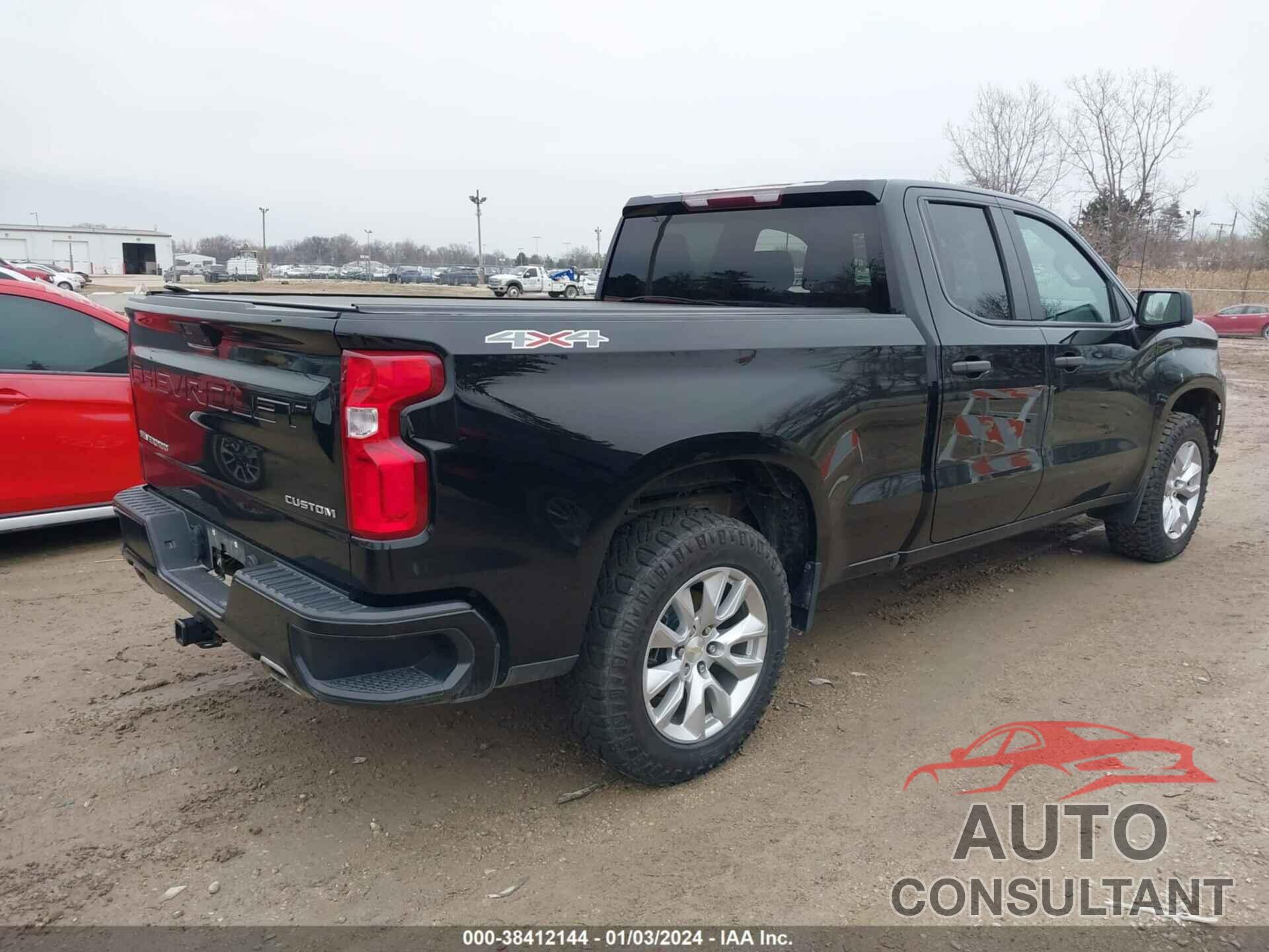 CHEVROLET SILVERADO 1500 2019 - 1GCRYBEF1KZ215460