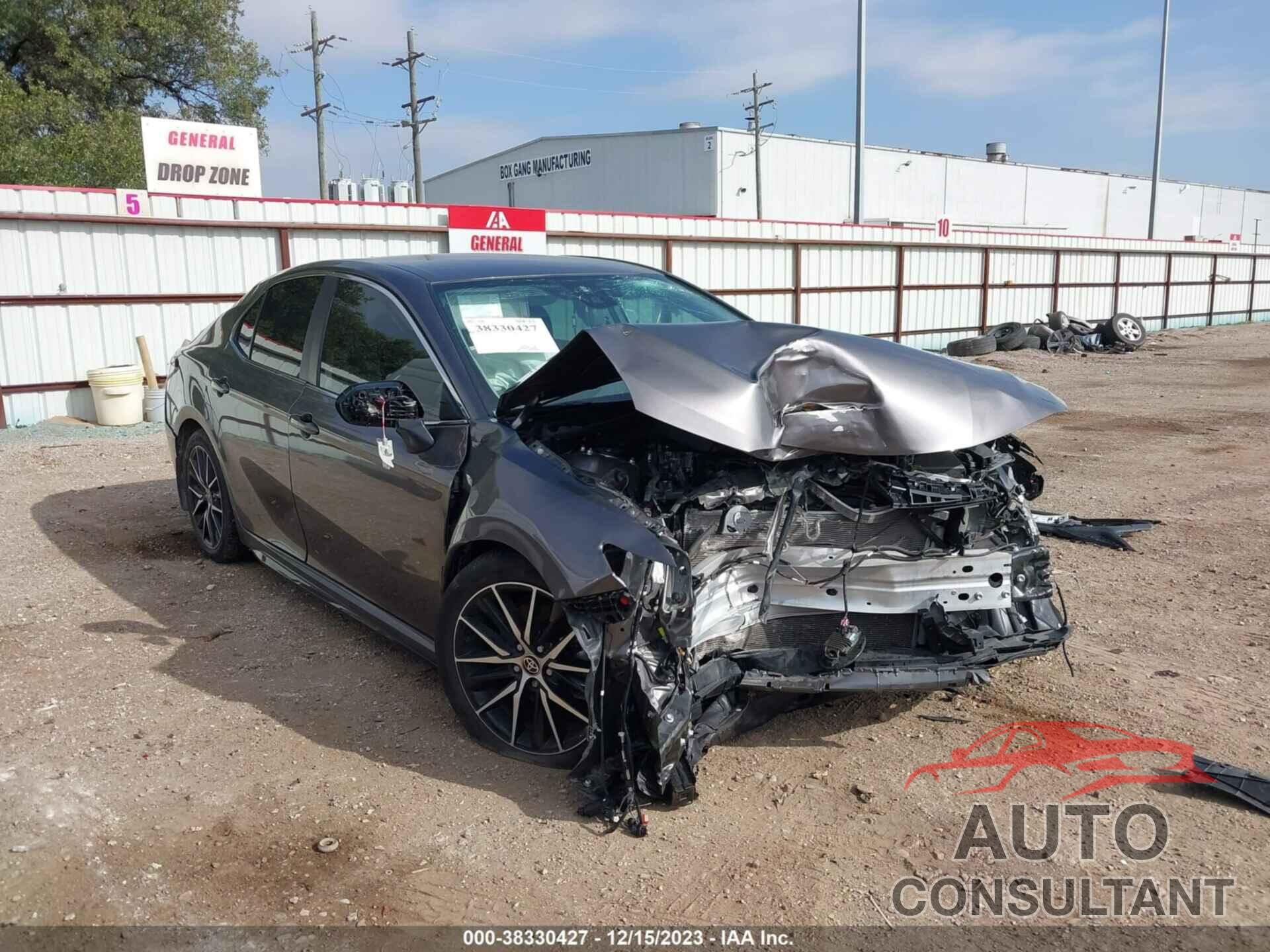 TOYOTA CAMRY 2023 - 4T1T11AK2PU785720