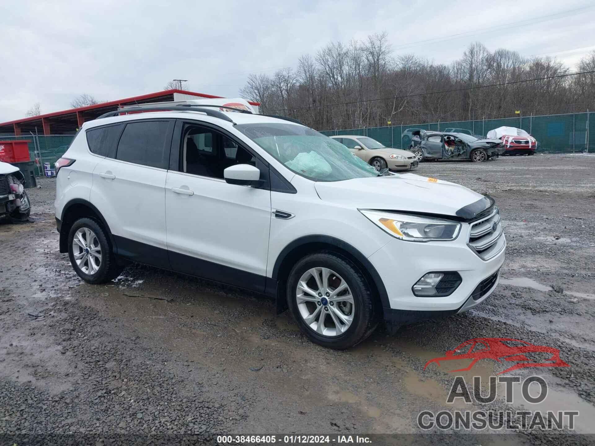 FORD ESCAPE 2018 - 1FMCU9GD0JUA62275