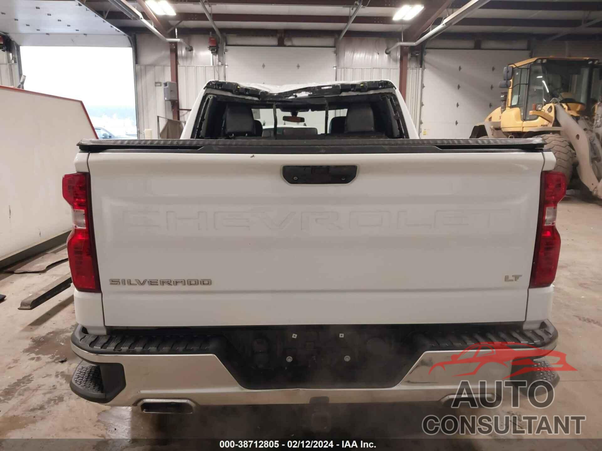 CHEVROLET SILVERADO 1500 2021 - 1GCUYDED9MZ210742