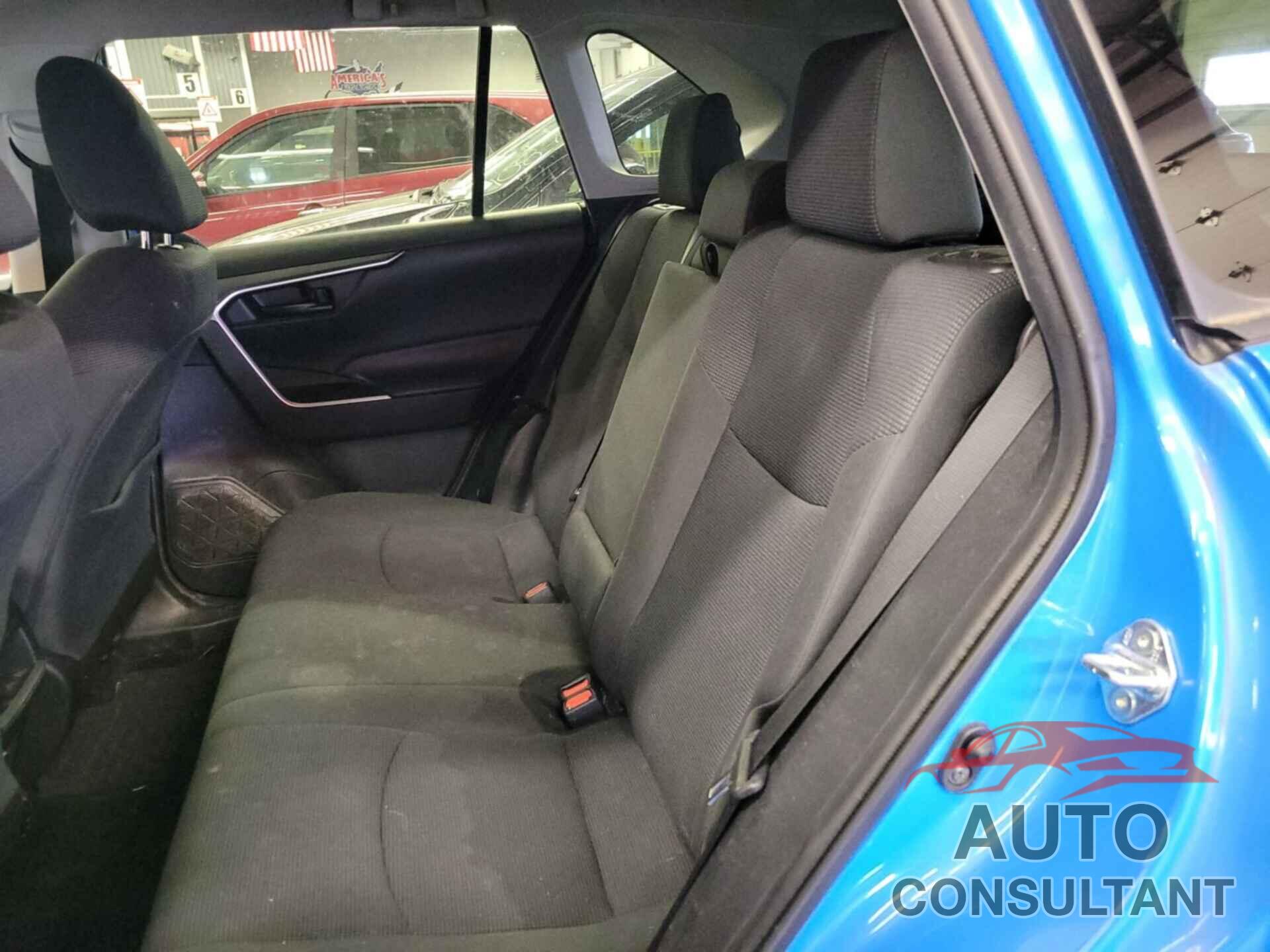 TOYOTA RAV4 2020 - 2T3F1RFV7LC068893