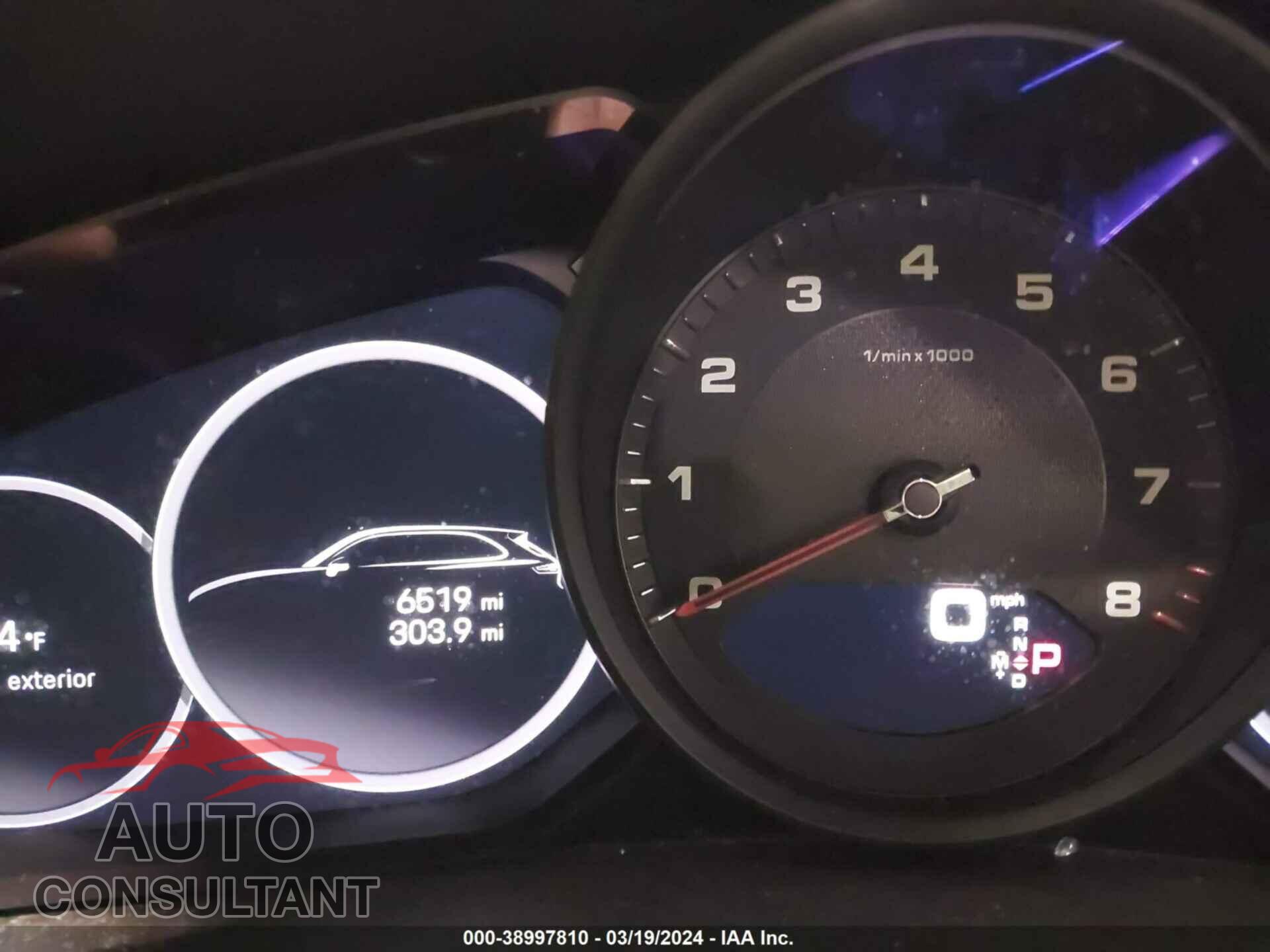 PORSCHE CAYENNE 2023 - WP1AA2AY7PDA01066