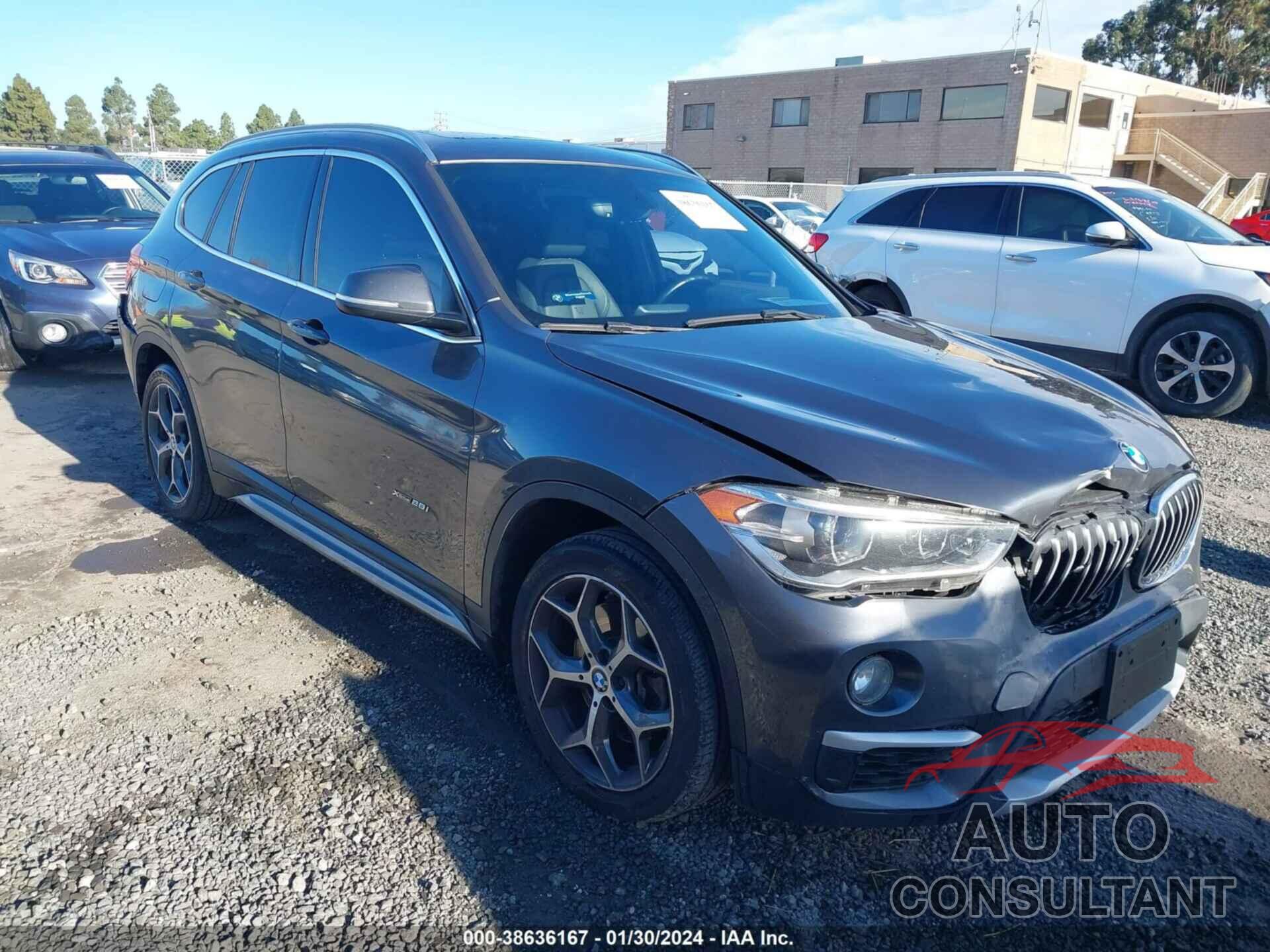 BMW X1 2016 - WBXHT3C30GP889307