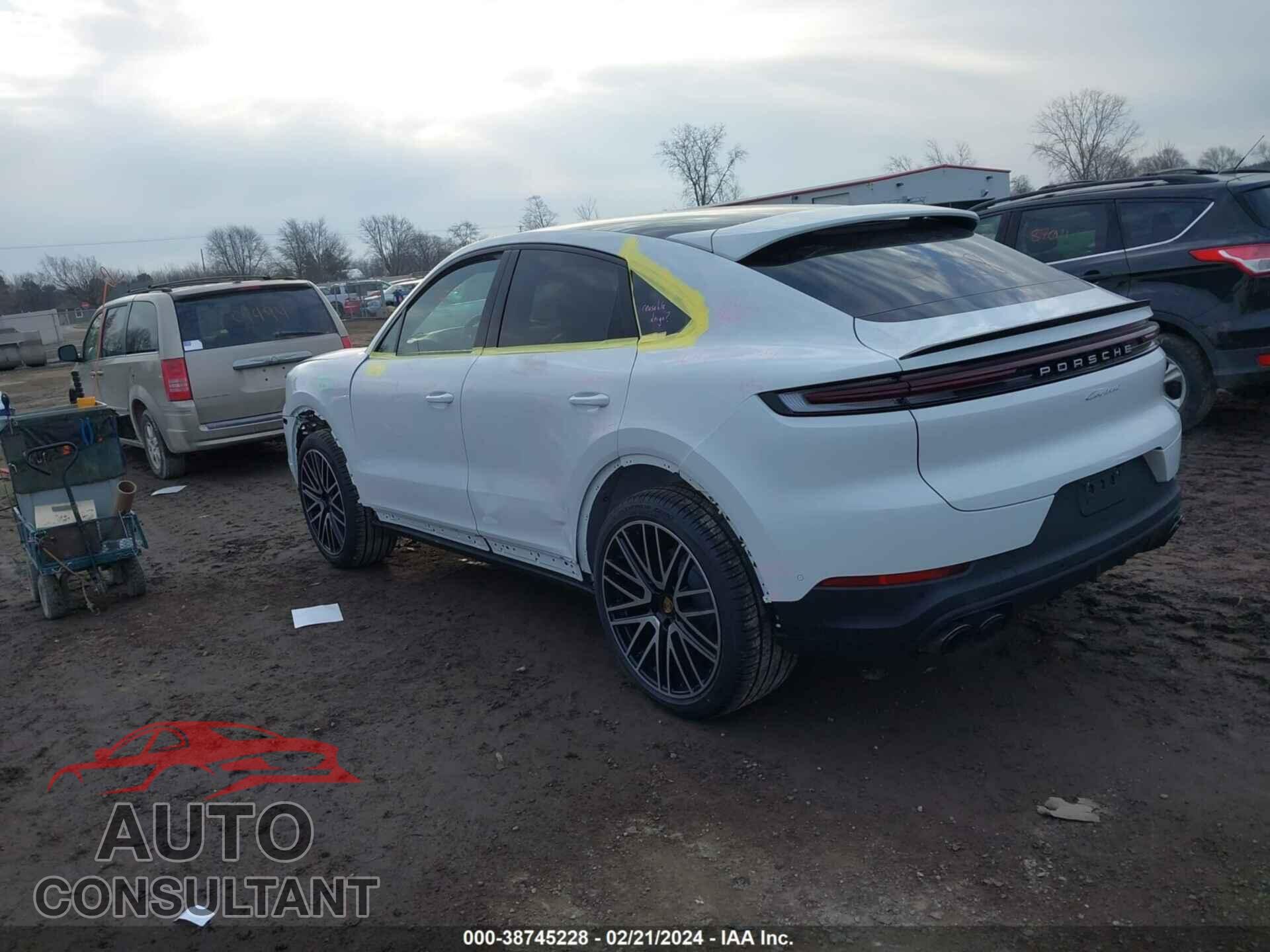 PORSCHE CAYENNE 2024 - WP1BA2AY3RDA52426