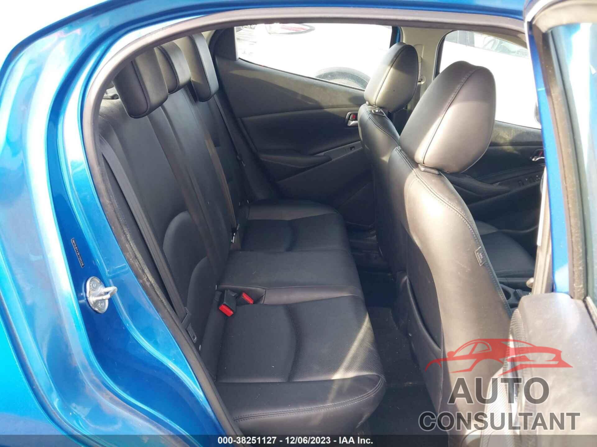 TOYOTA YARIS 2019 - 3MYDLBYV3KY505318