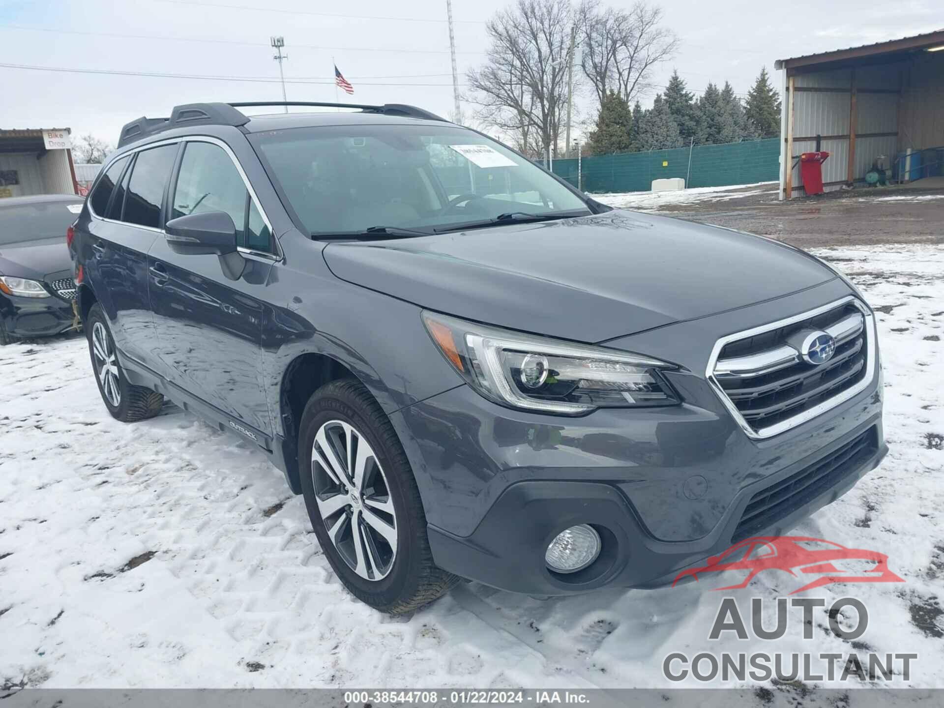 SUBARU OUTBACK 2018 - 4S4BSANC5J3366432