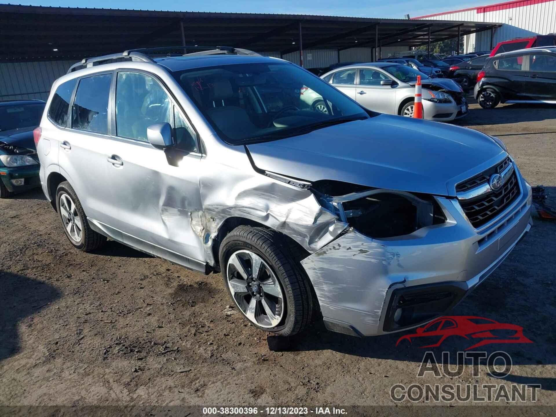 SUBARU FORESTER 2018 - JF2SJAJC3JH518807