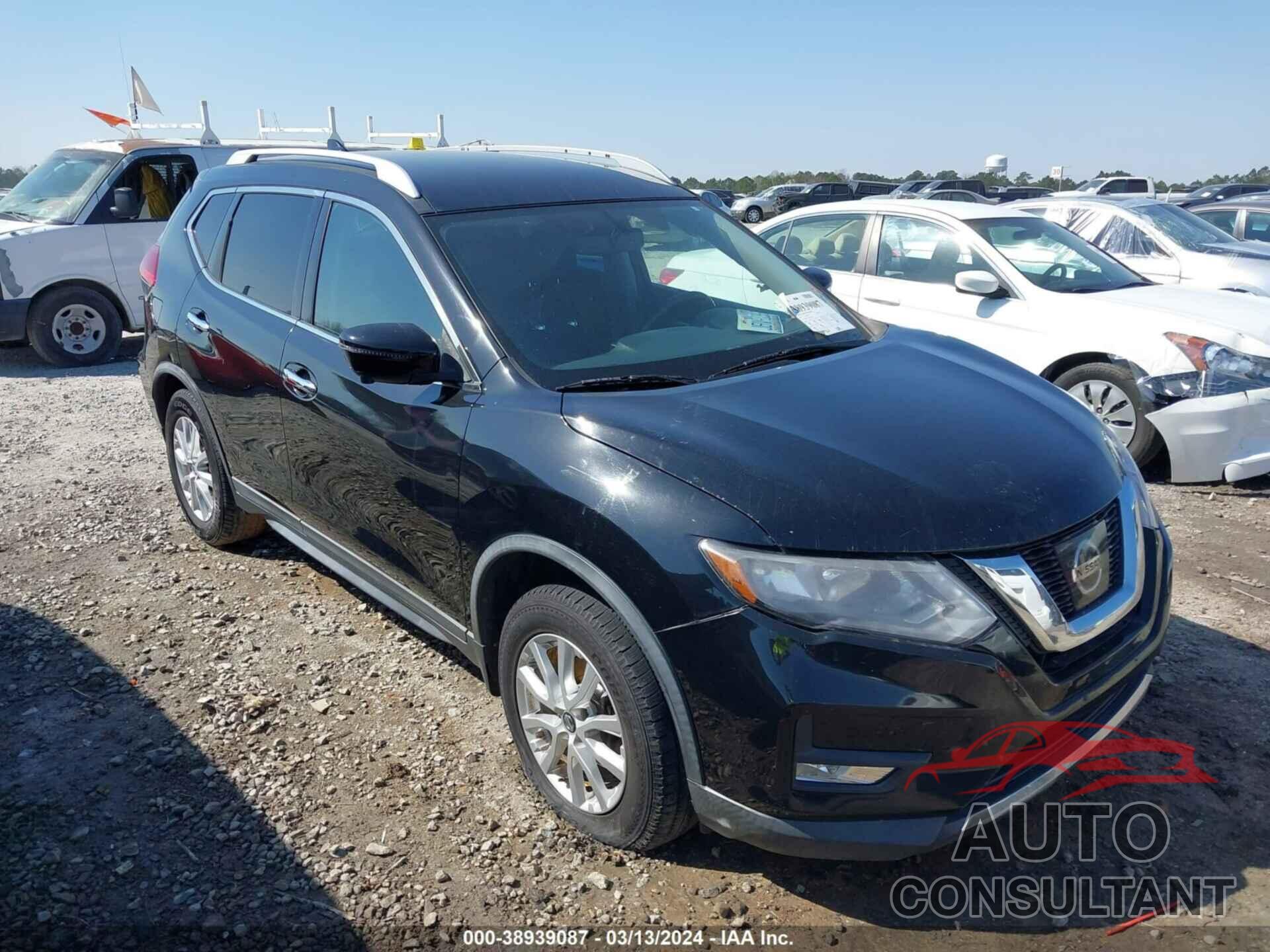 NISSAN ROGUE 2017 - KNMAT2MV7HP619310