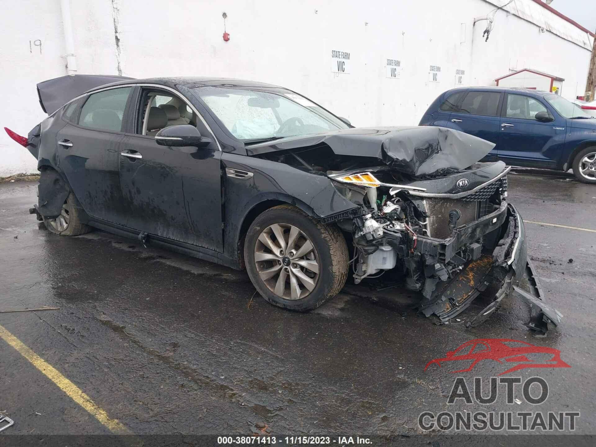KIA OPTIMA 2018 - 5XXGU4L35JG194234
