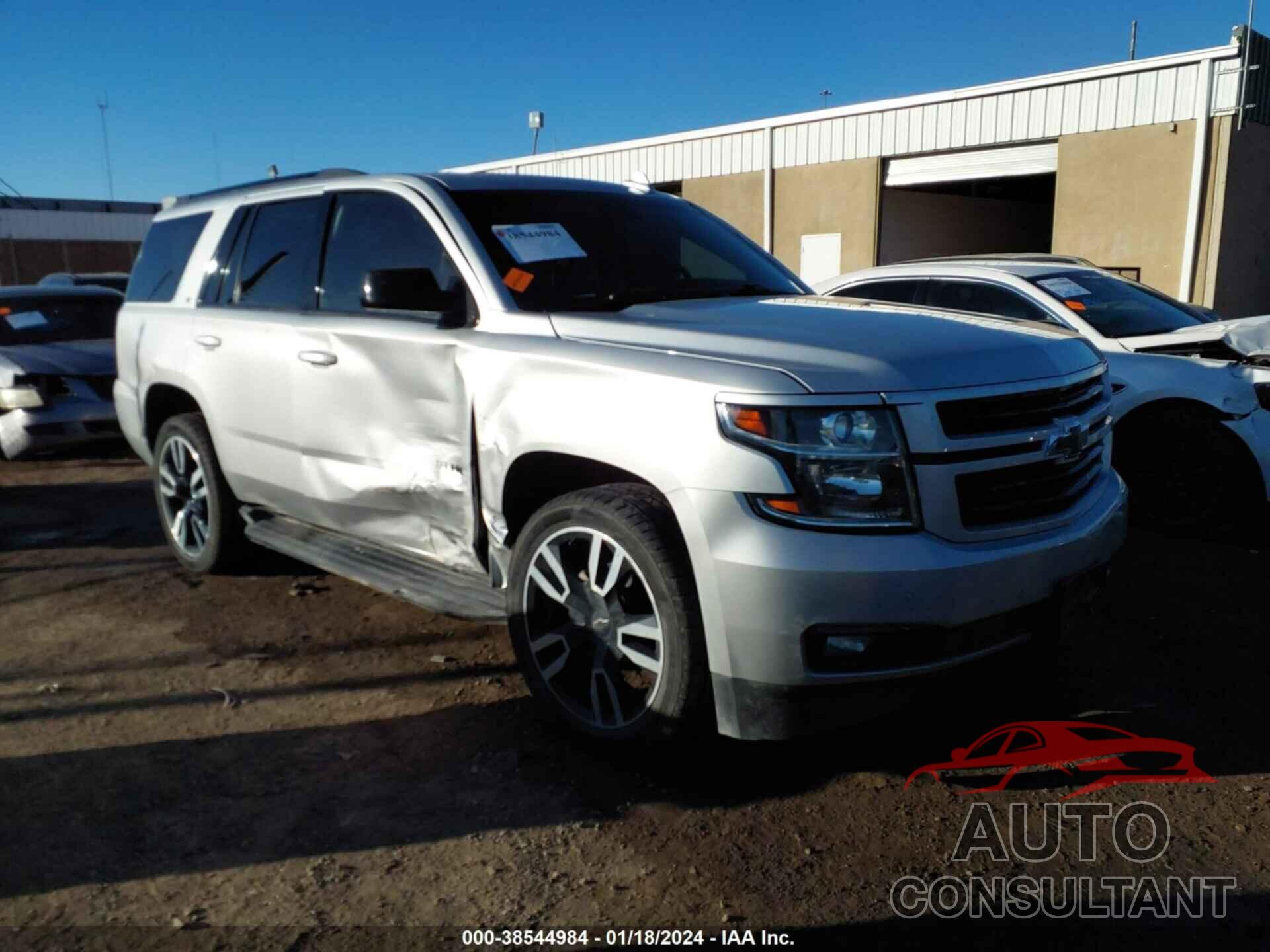 CHEVROLET TAHOE 2018 - 1GNSKBKC3JR285593