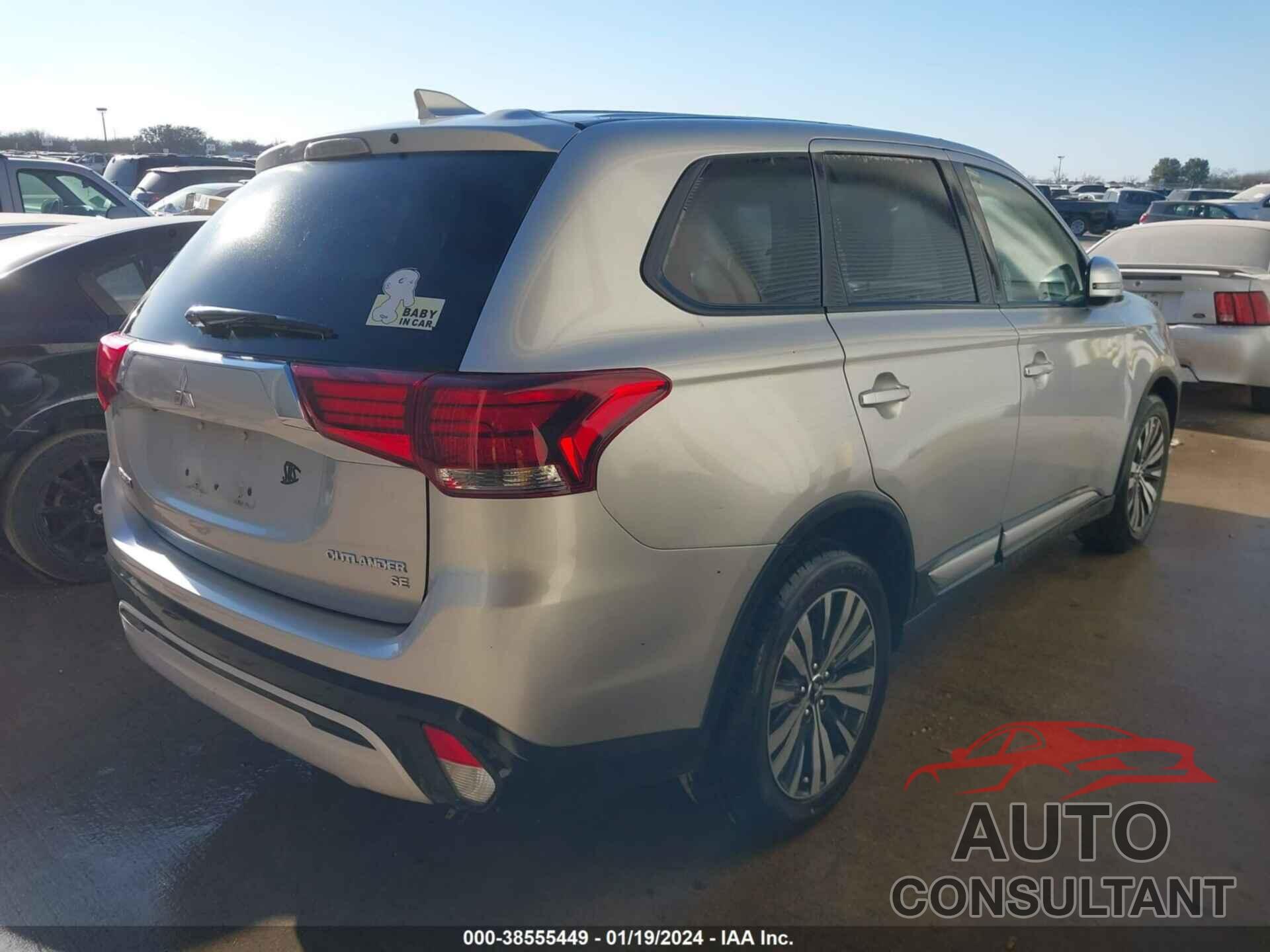 MITSUBISHI OUTLANDER 2019 - JA4AD3A30KZ019191