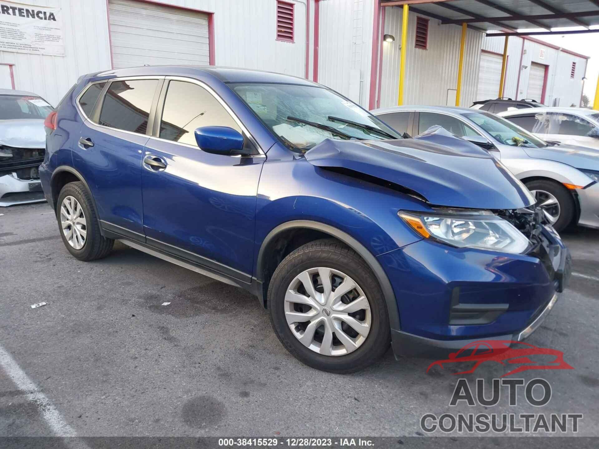 NISSAN ROGUE 2018 - KNMAT2MT9JP559213