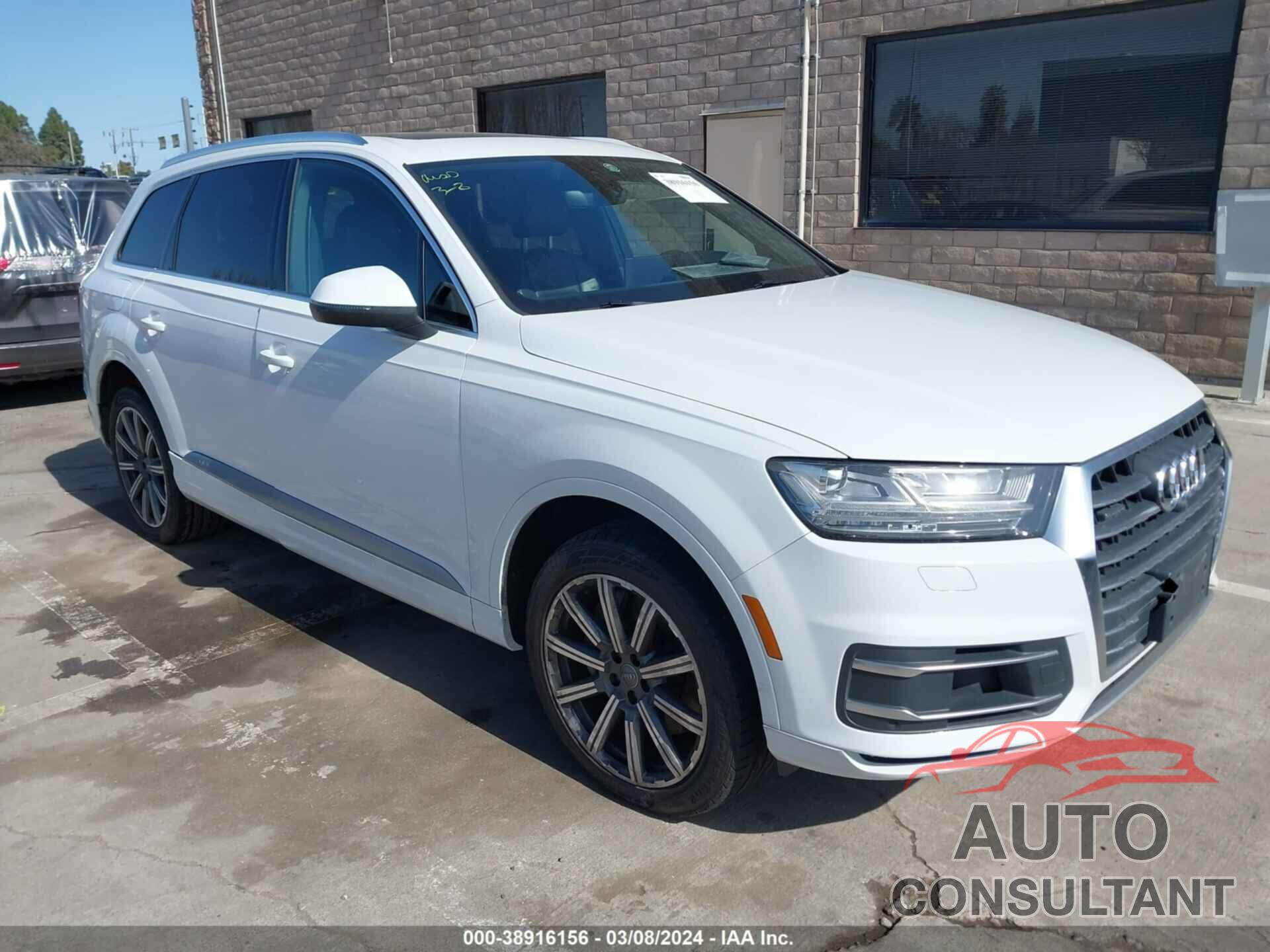 AUDI Q7 2017 - WA1LAAF70HD021501