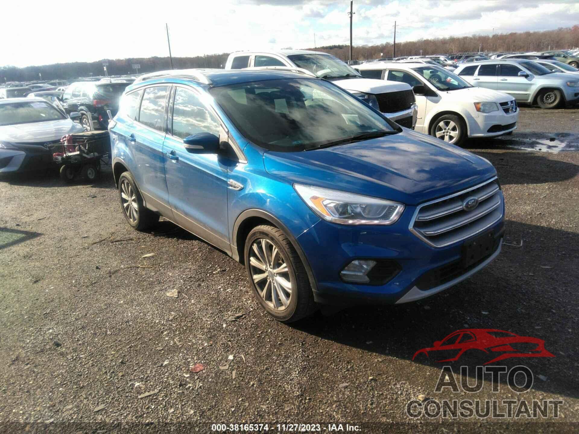 FORD ESCAPE 2017 - 1FMCU0JD4HUC93193