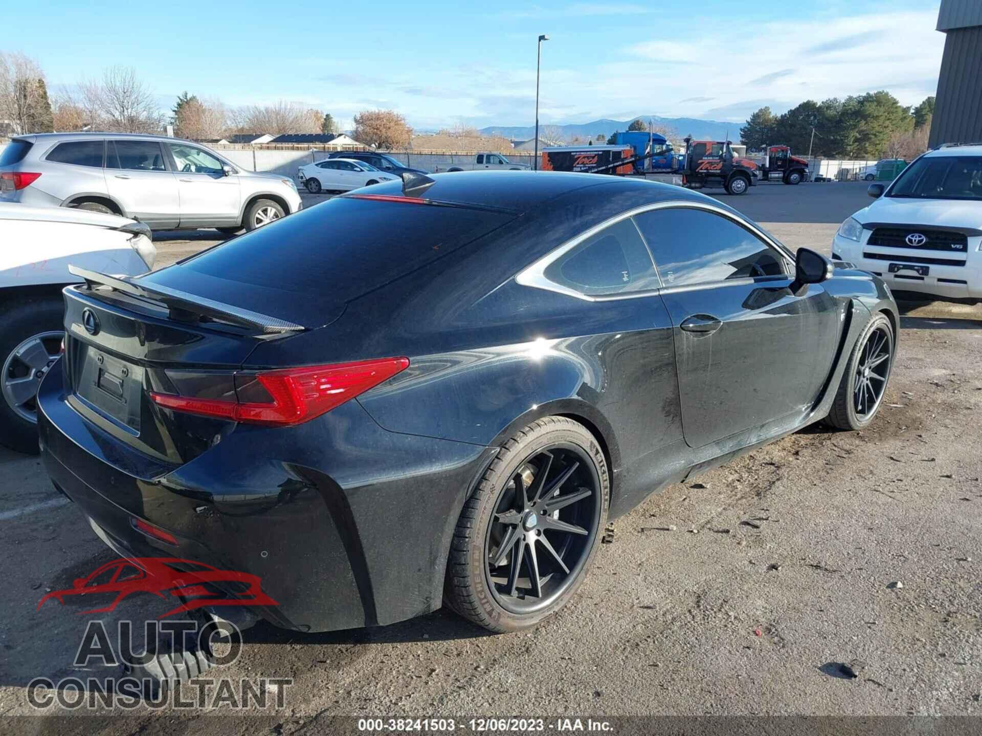 LEXUS RC F 2015 - JTHHP5BC4F5000919