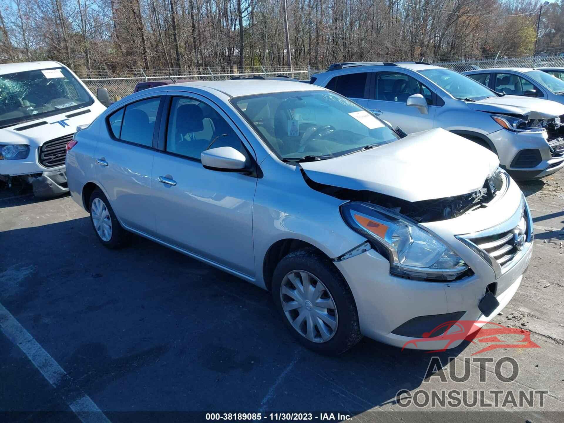 NISSAN VERSA 2018 - 3N1CN7AP2JL811339